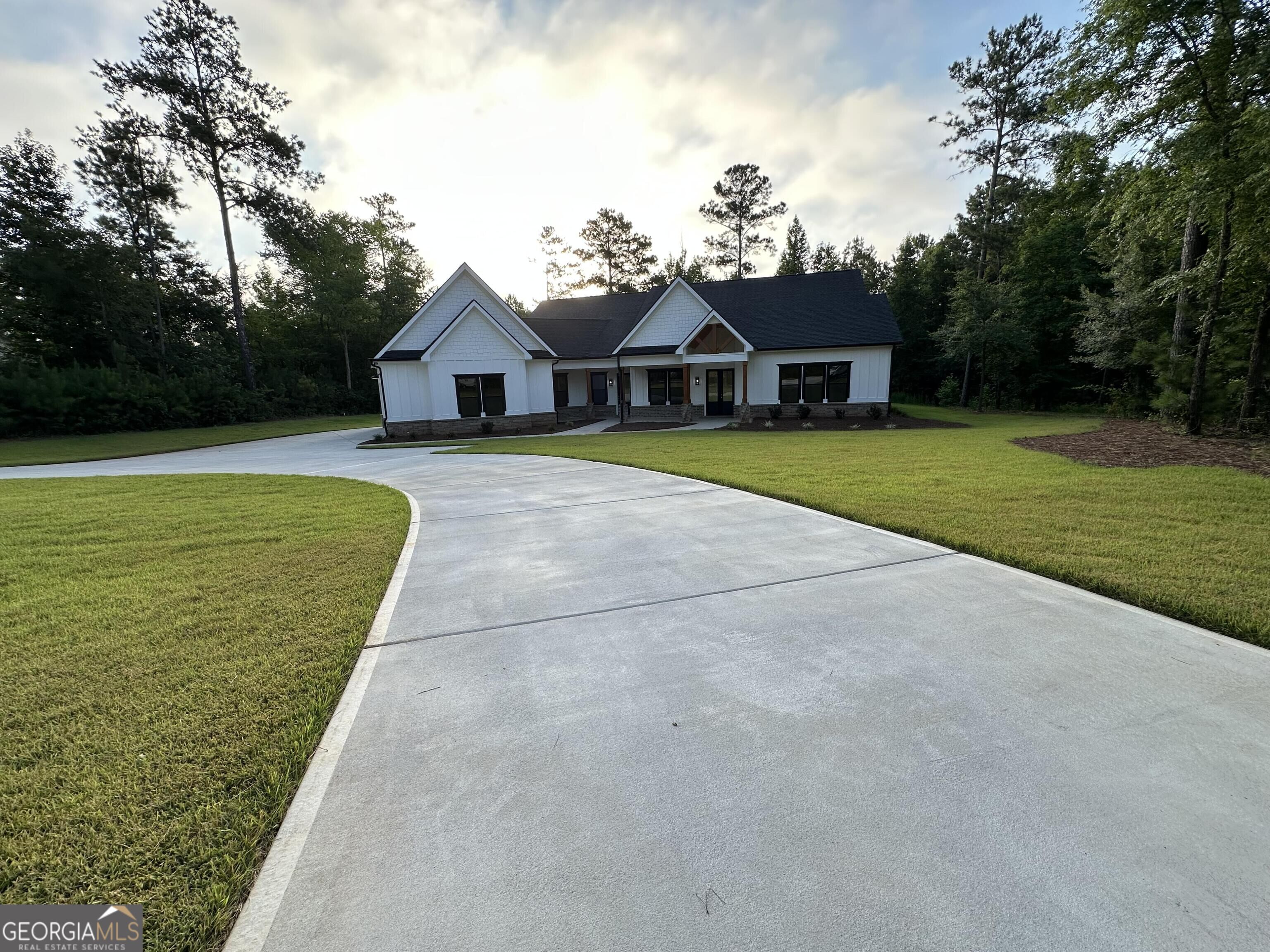 153 Dub Walker Road, Jackson, GA 30233 — photo 2