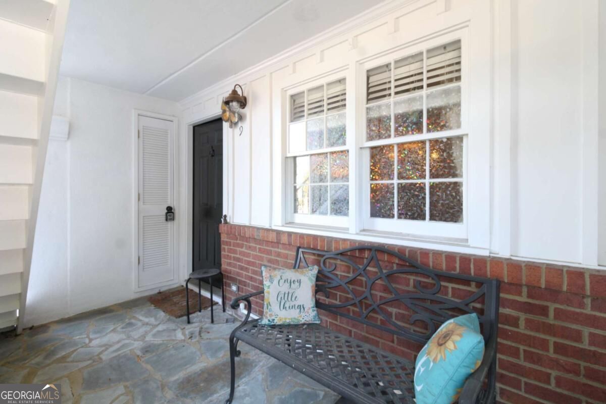 655 E Campus Rd Unit 9 — photo