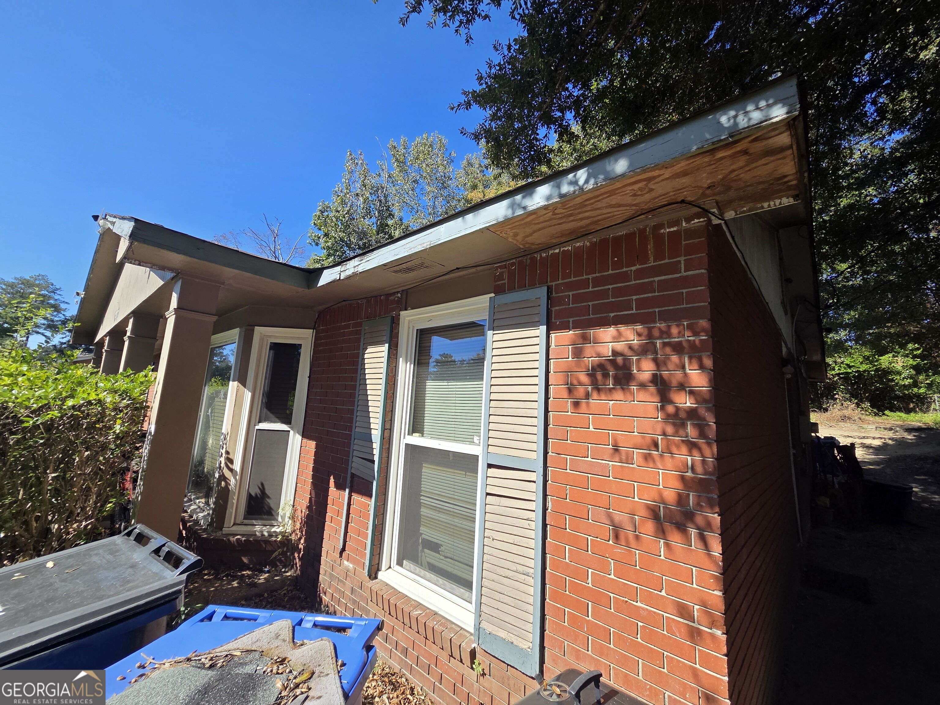 6139 Luna Dr — photo