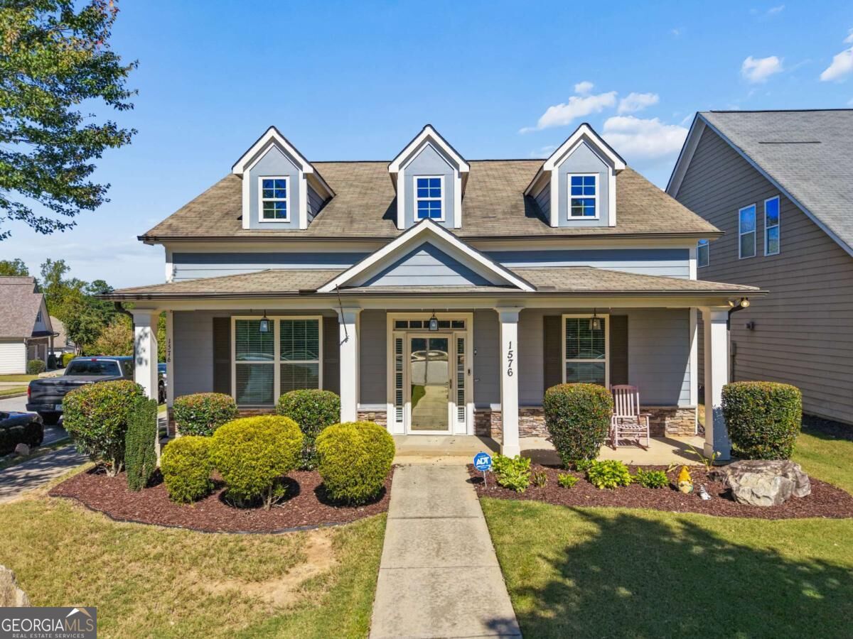 1576 Johnson Rd NW — photo