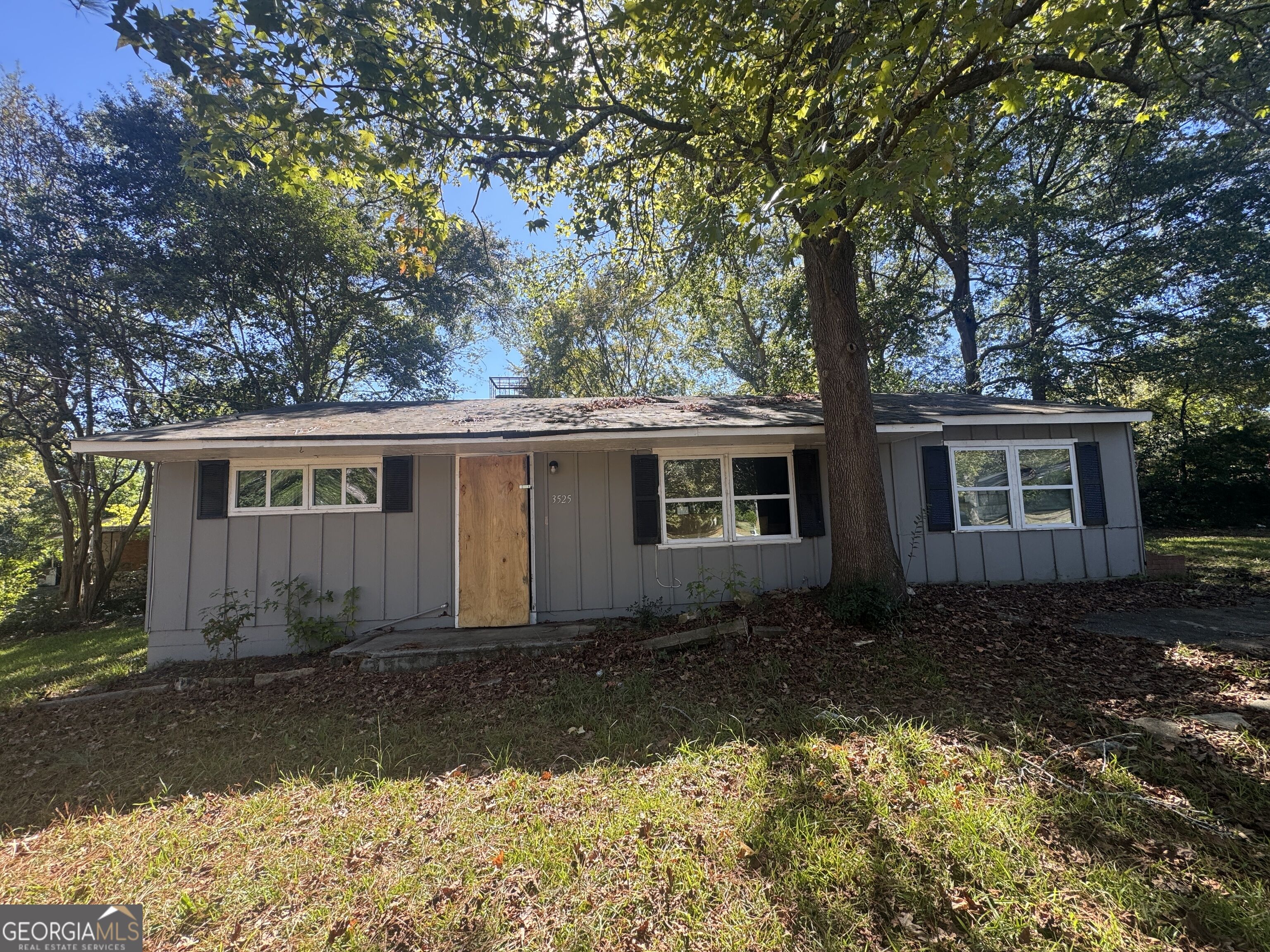 3525 Travis Blvd — photo