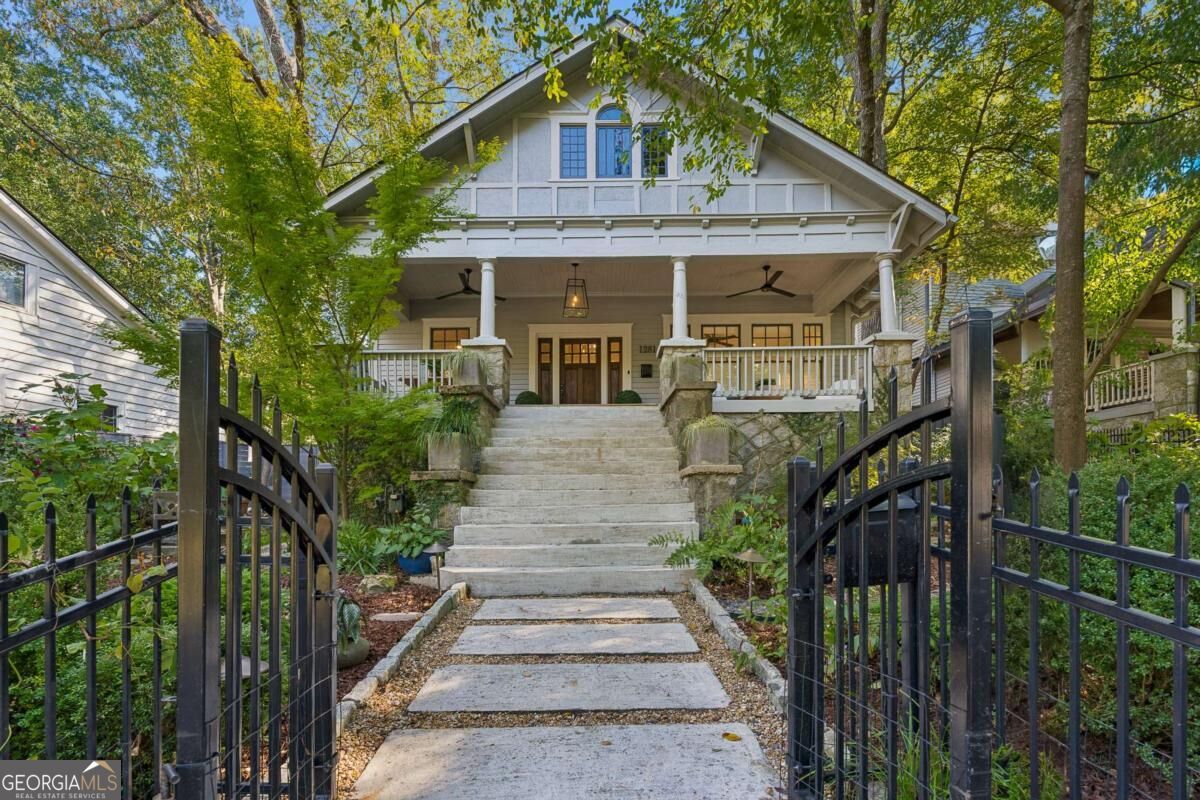 1281 Euclid Ave NE — photo