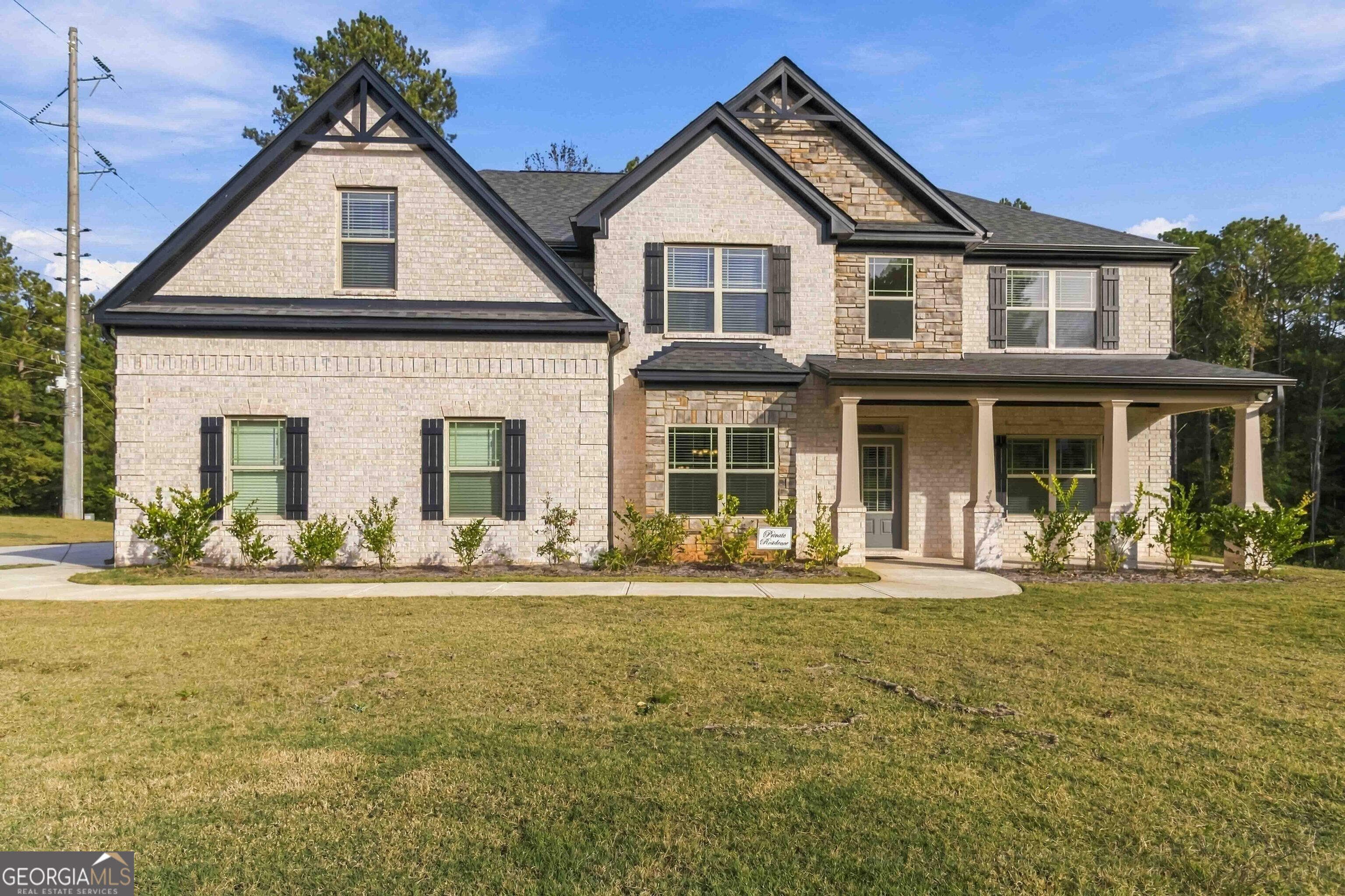 140 Wilson Dr — photo