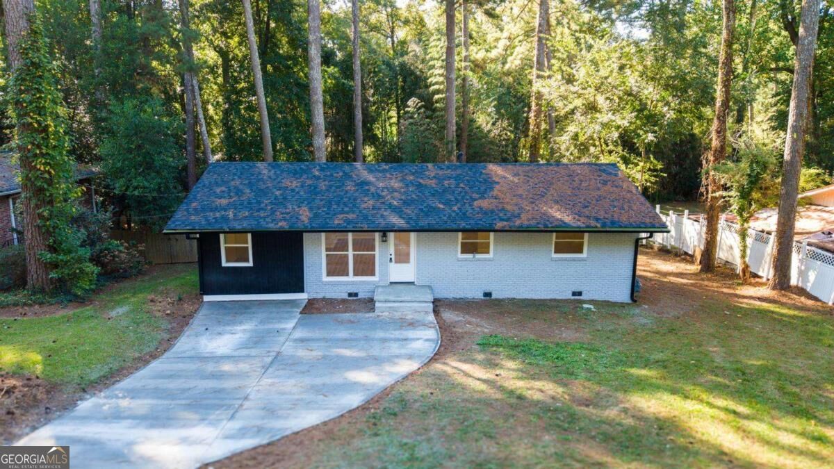 924 Brookdale Pl — photo