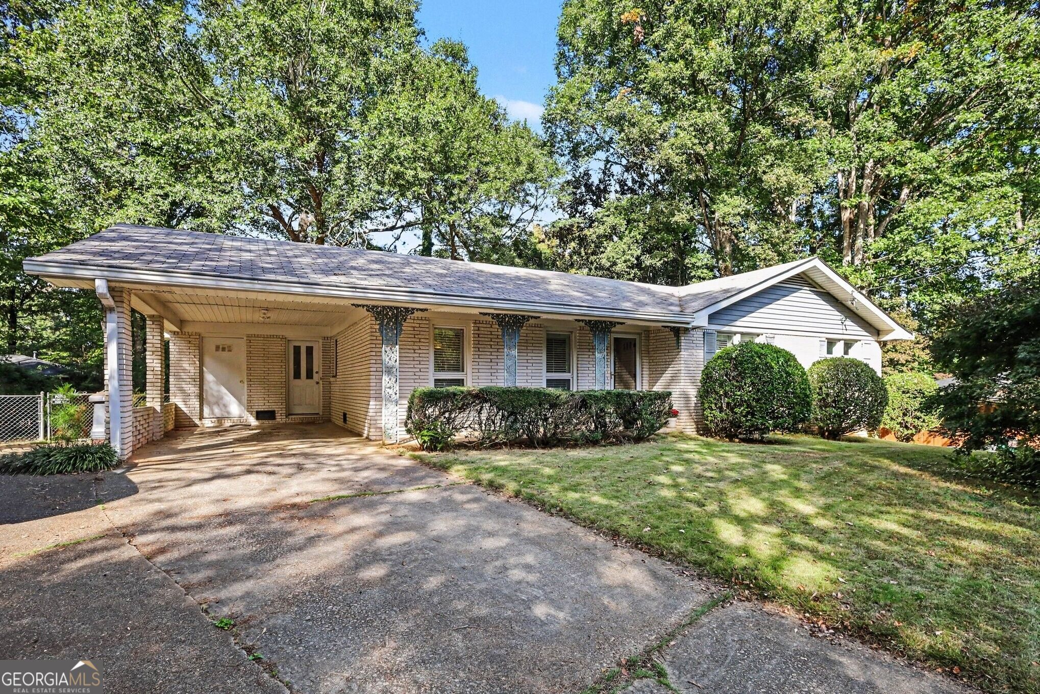 1456 Juneau Ct — photo