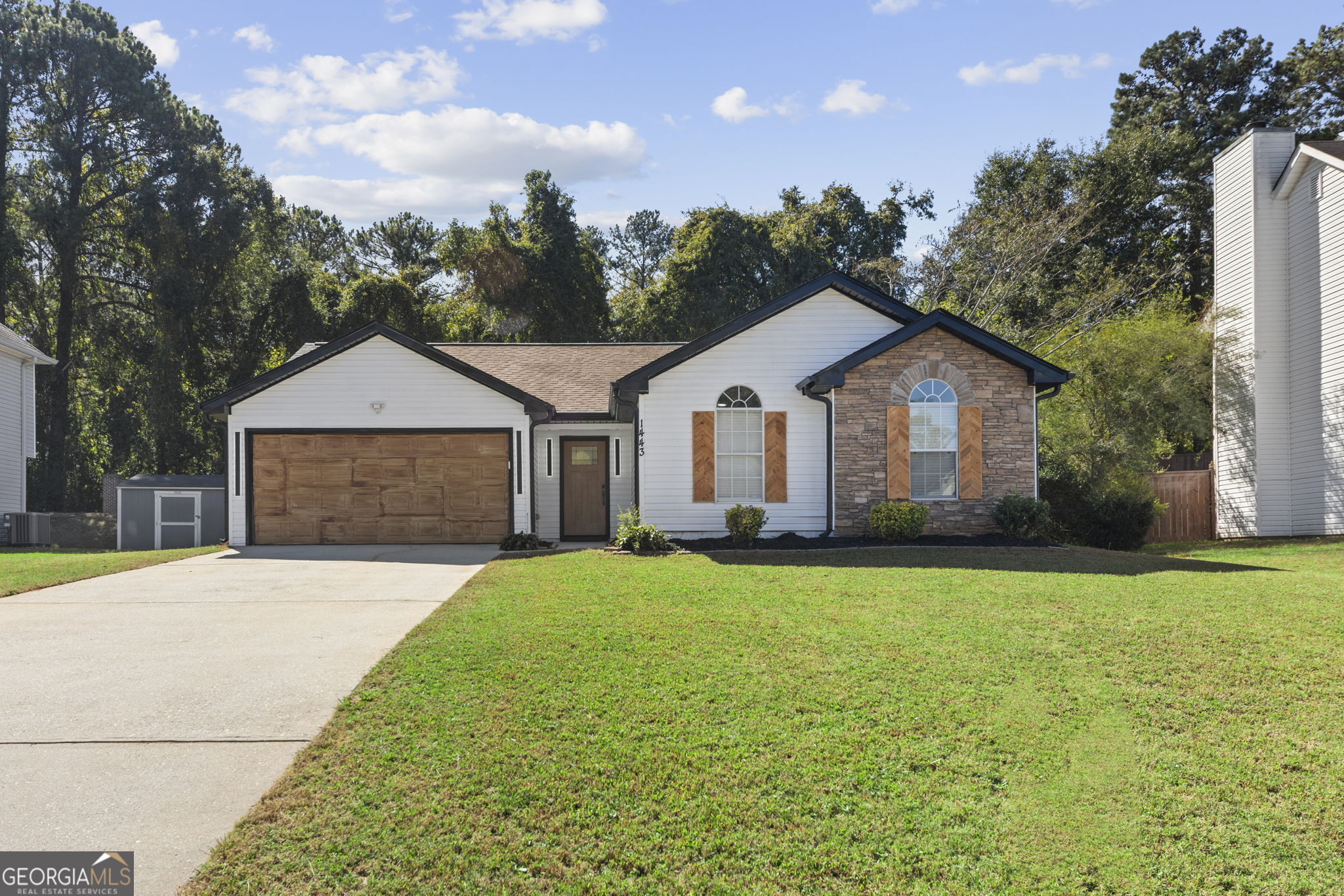1443 Pebble Ridge Lane, Hampton, GA 30228