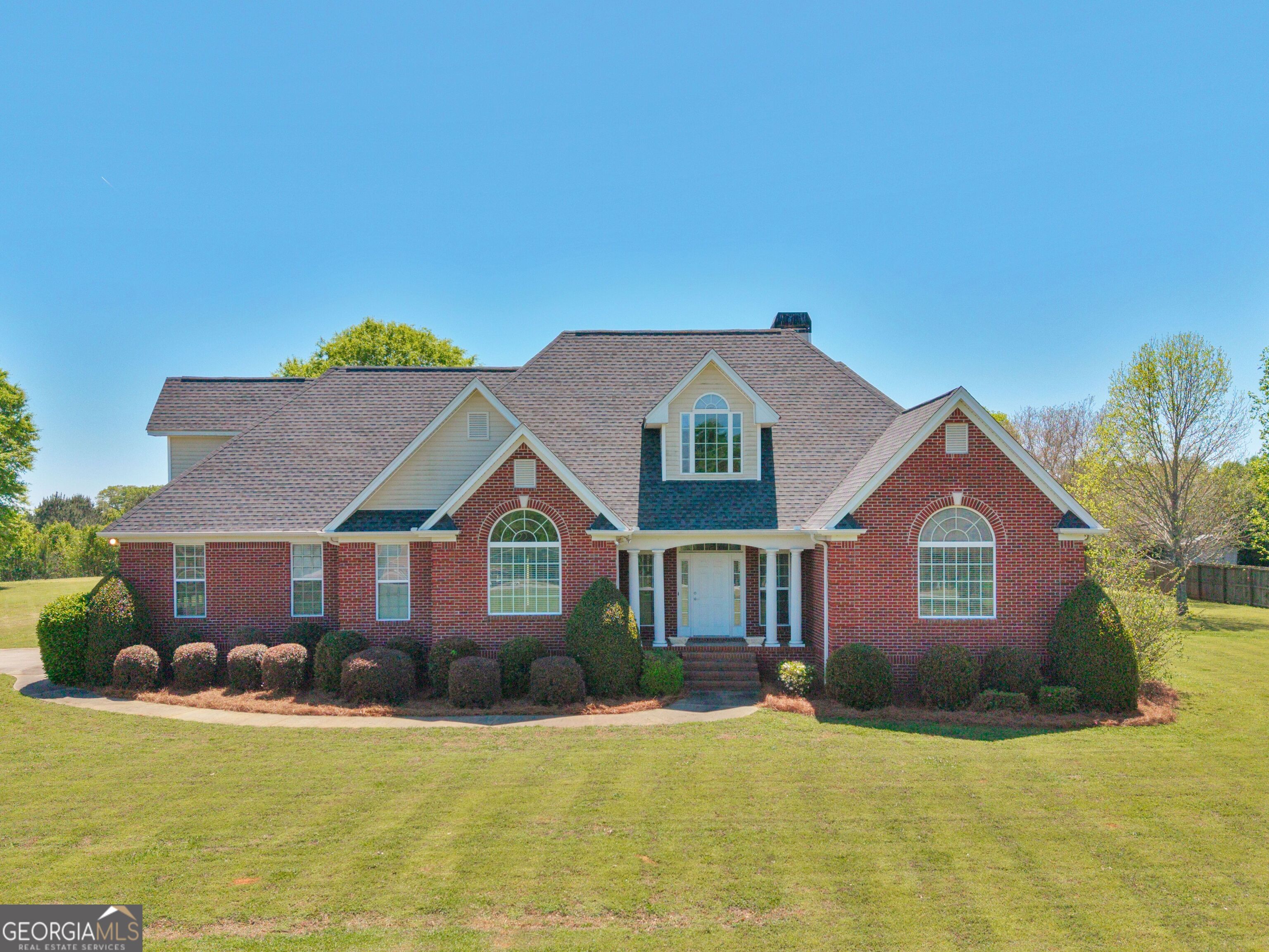 741 Moreland Rd — photo