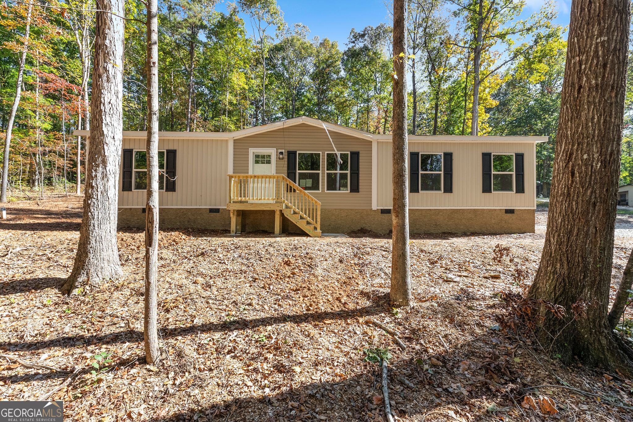 352 Lake Harbor Trl — photo