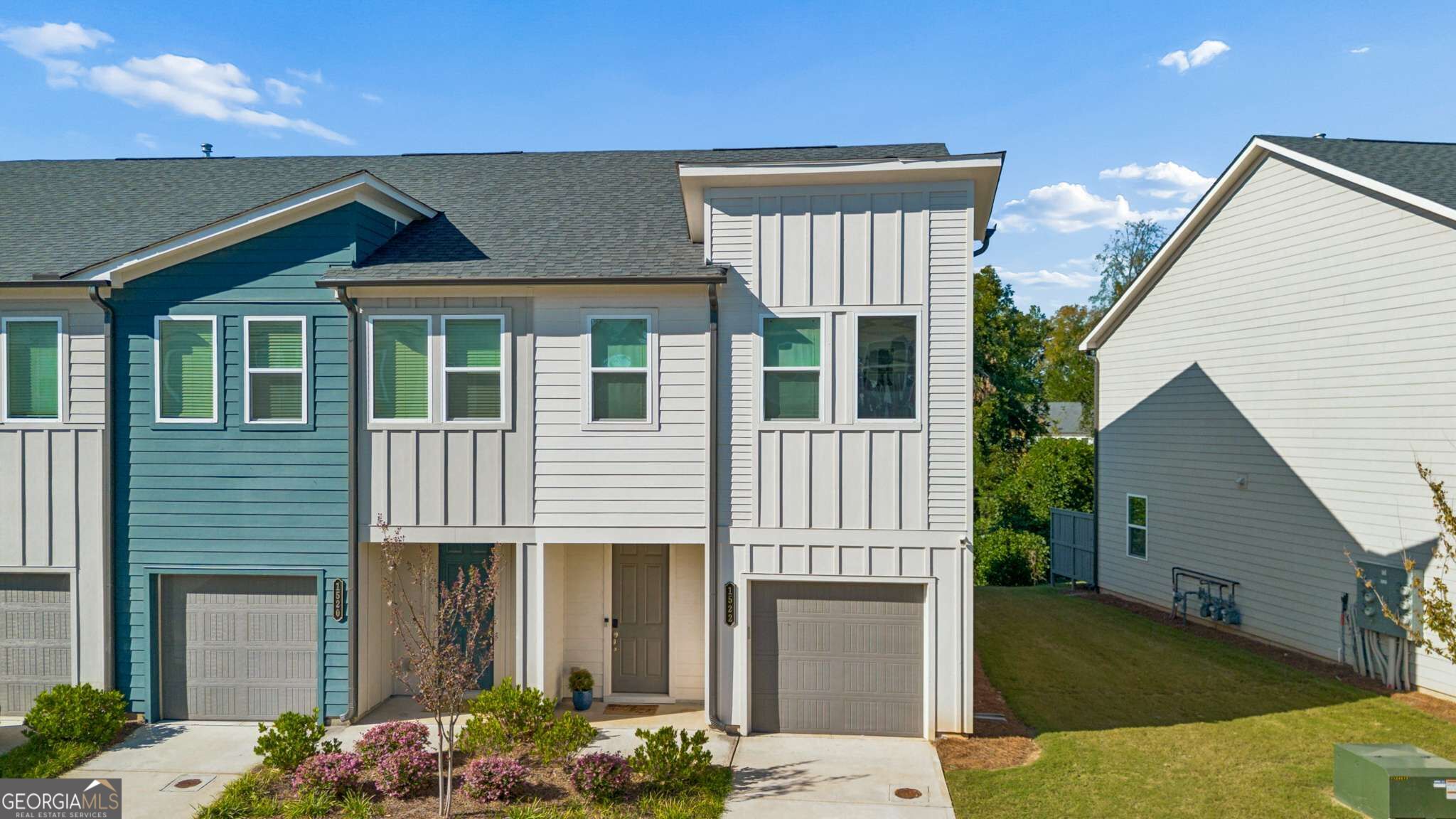 1522 Parks Edge Ln NW — photo