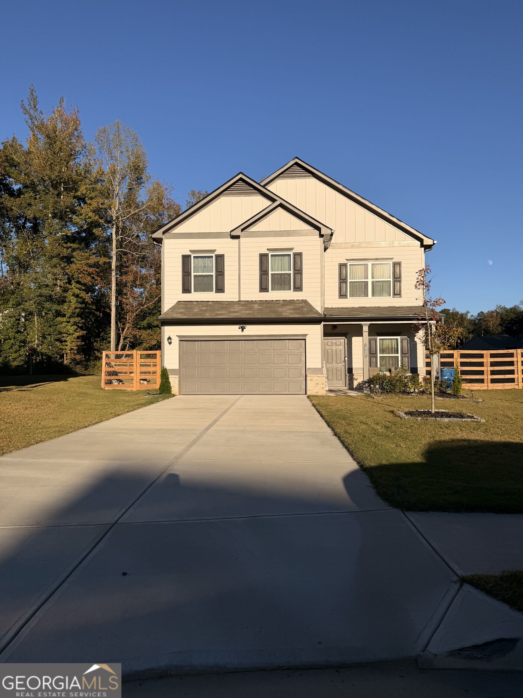 52 Keaton Ct — photo