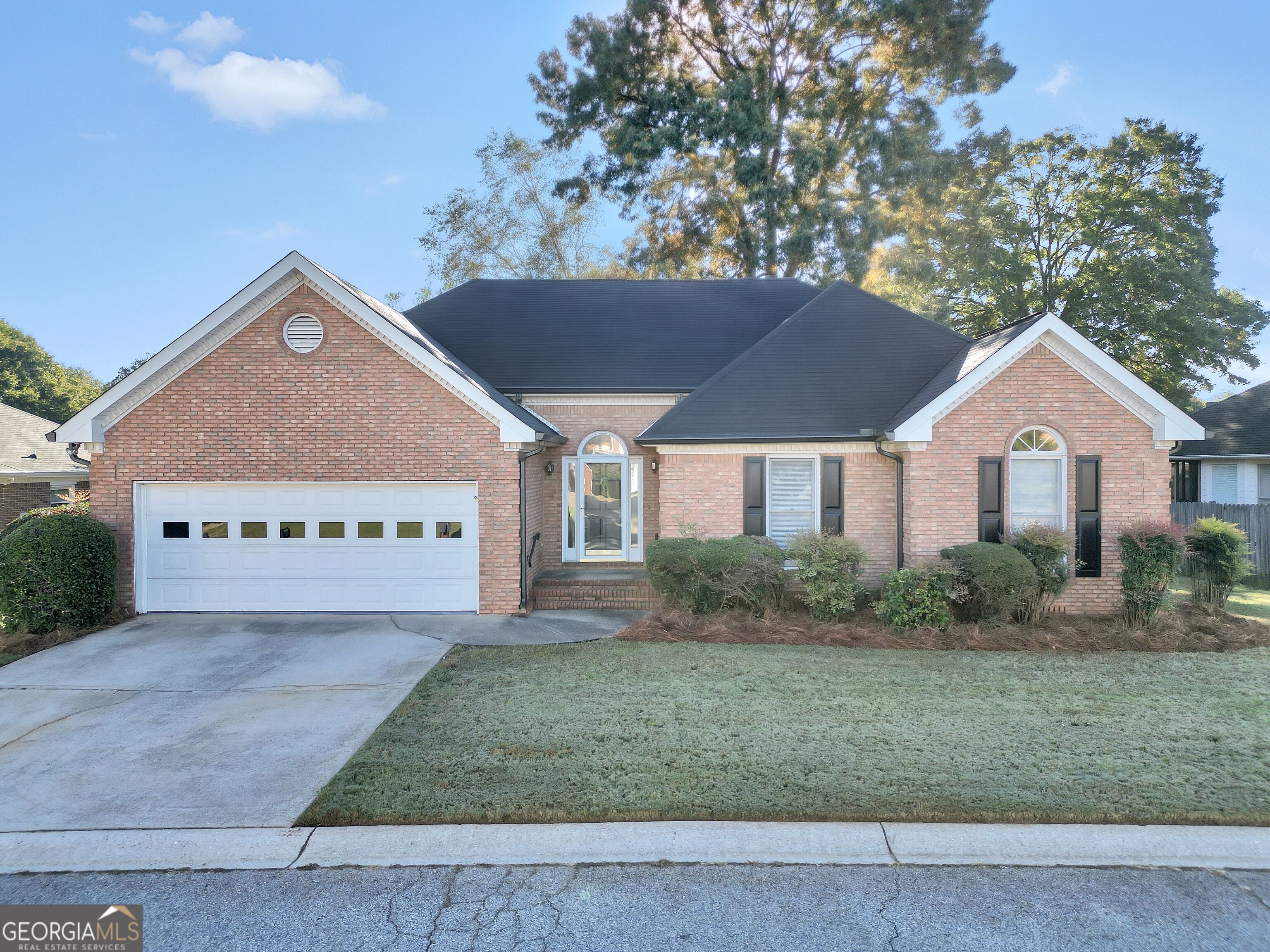 3010 Somerset Dr — photo