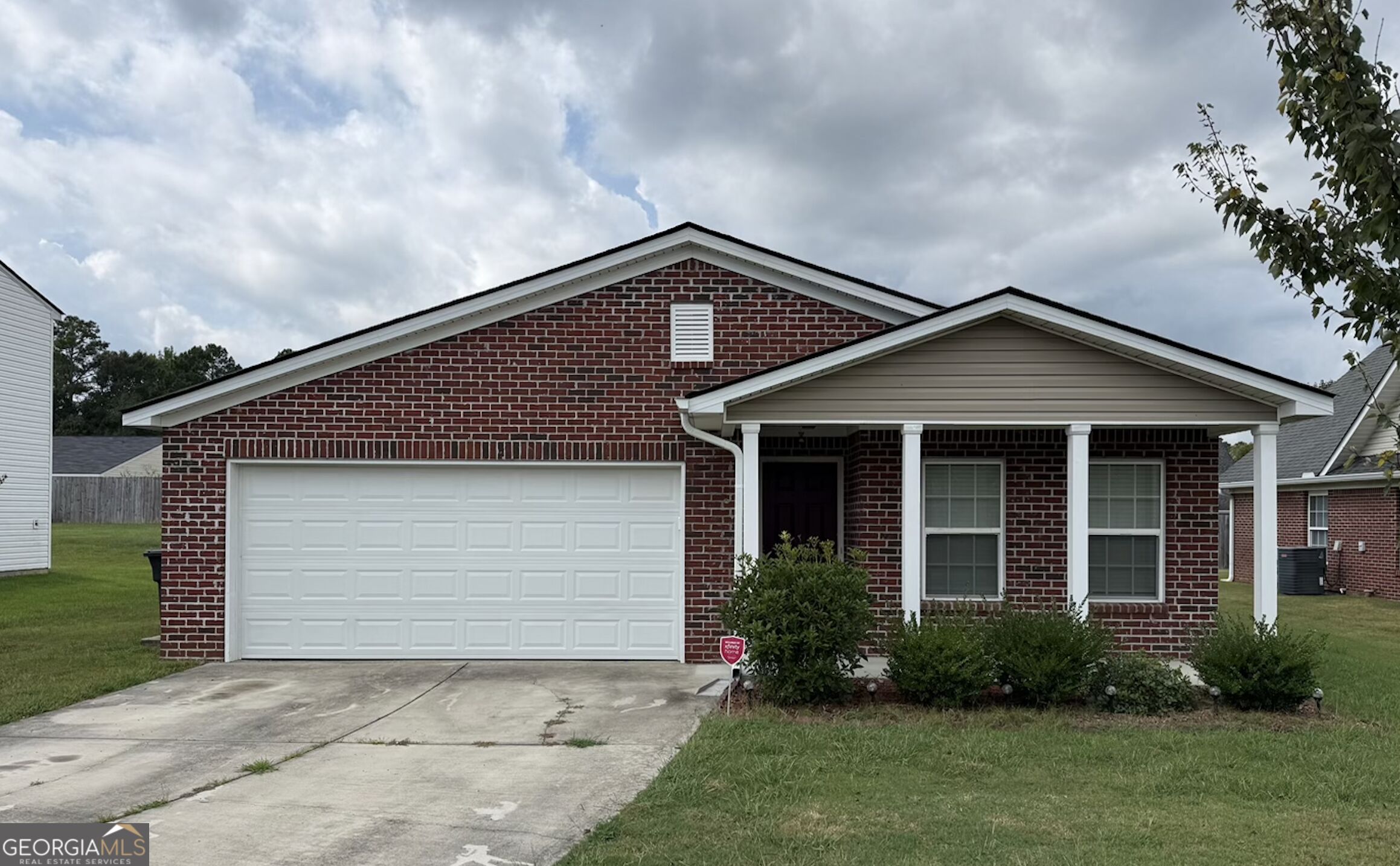 31 Southfork Dr SW — photo