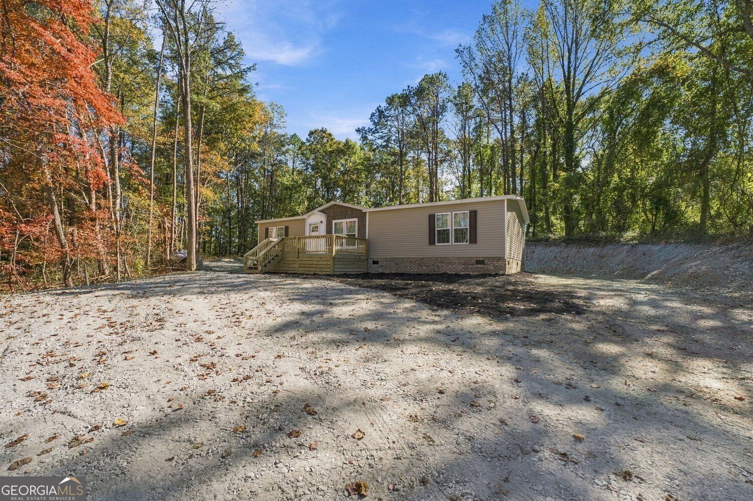 712 Hollywood Church Rd — photo