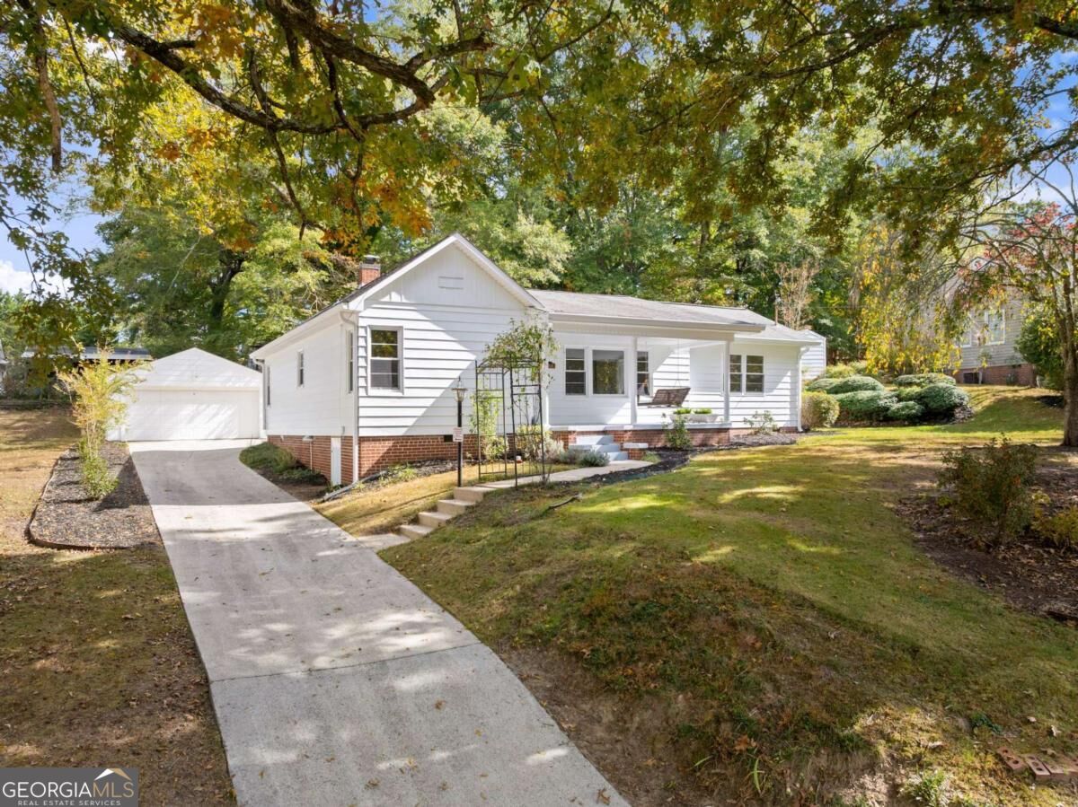 1346 NW Longview Dr — photo