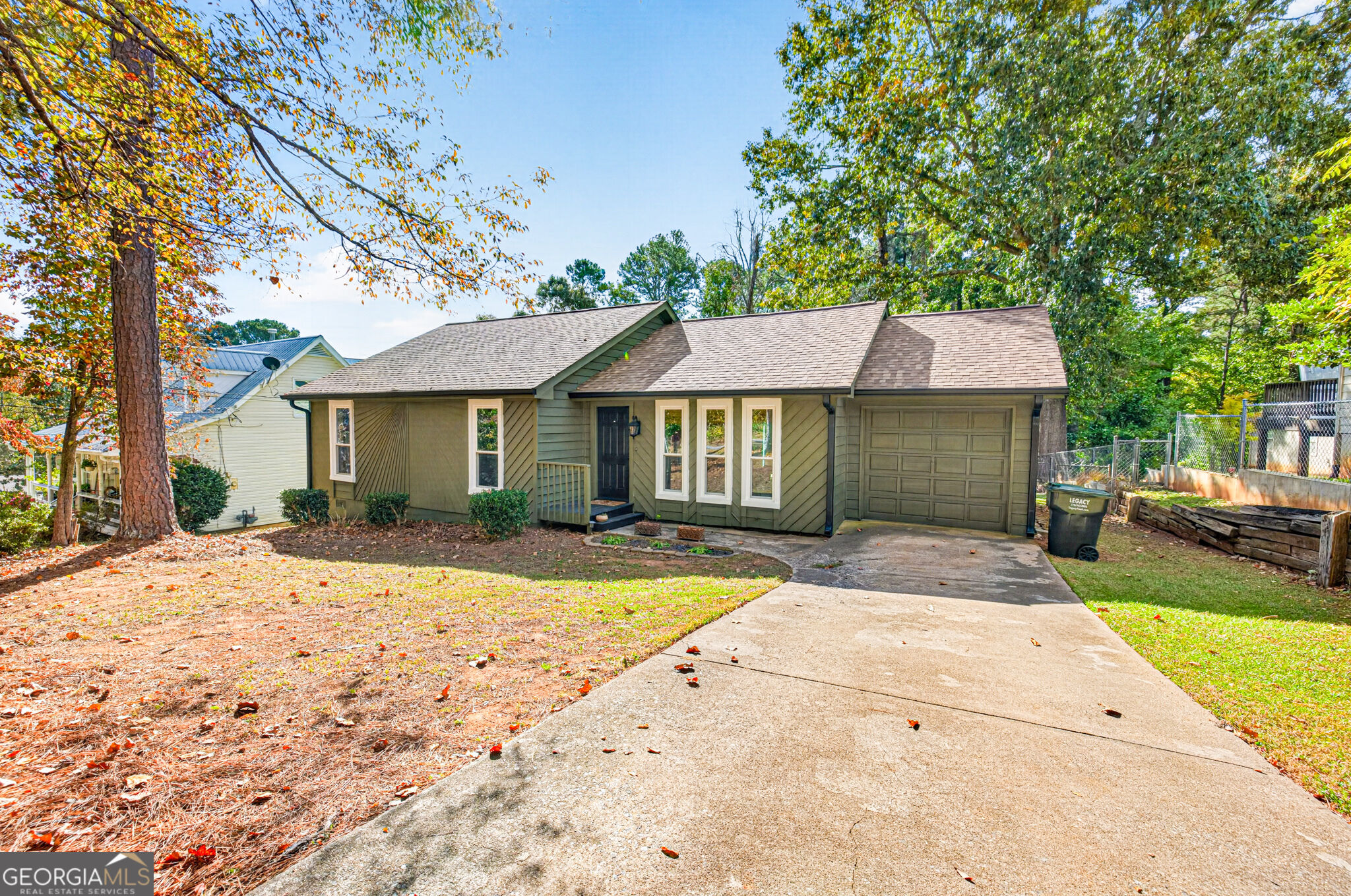 1030 Timber Lake Dr — photo