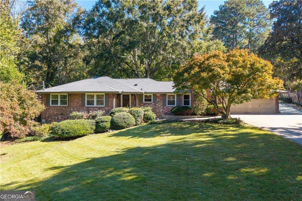 1531 Council Bluff Dr NE — photo