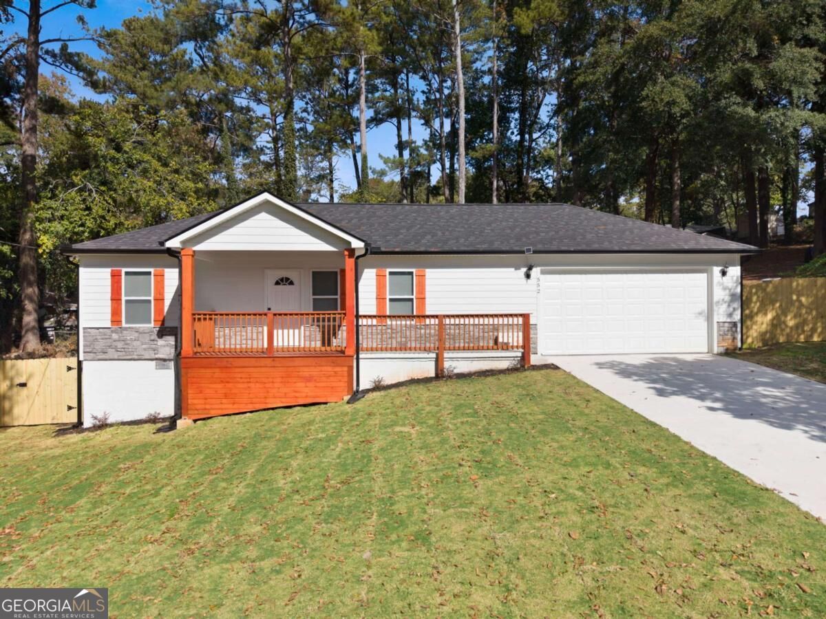 552 Fielding Cir — photo
