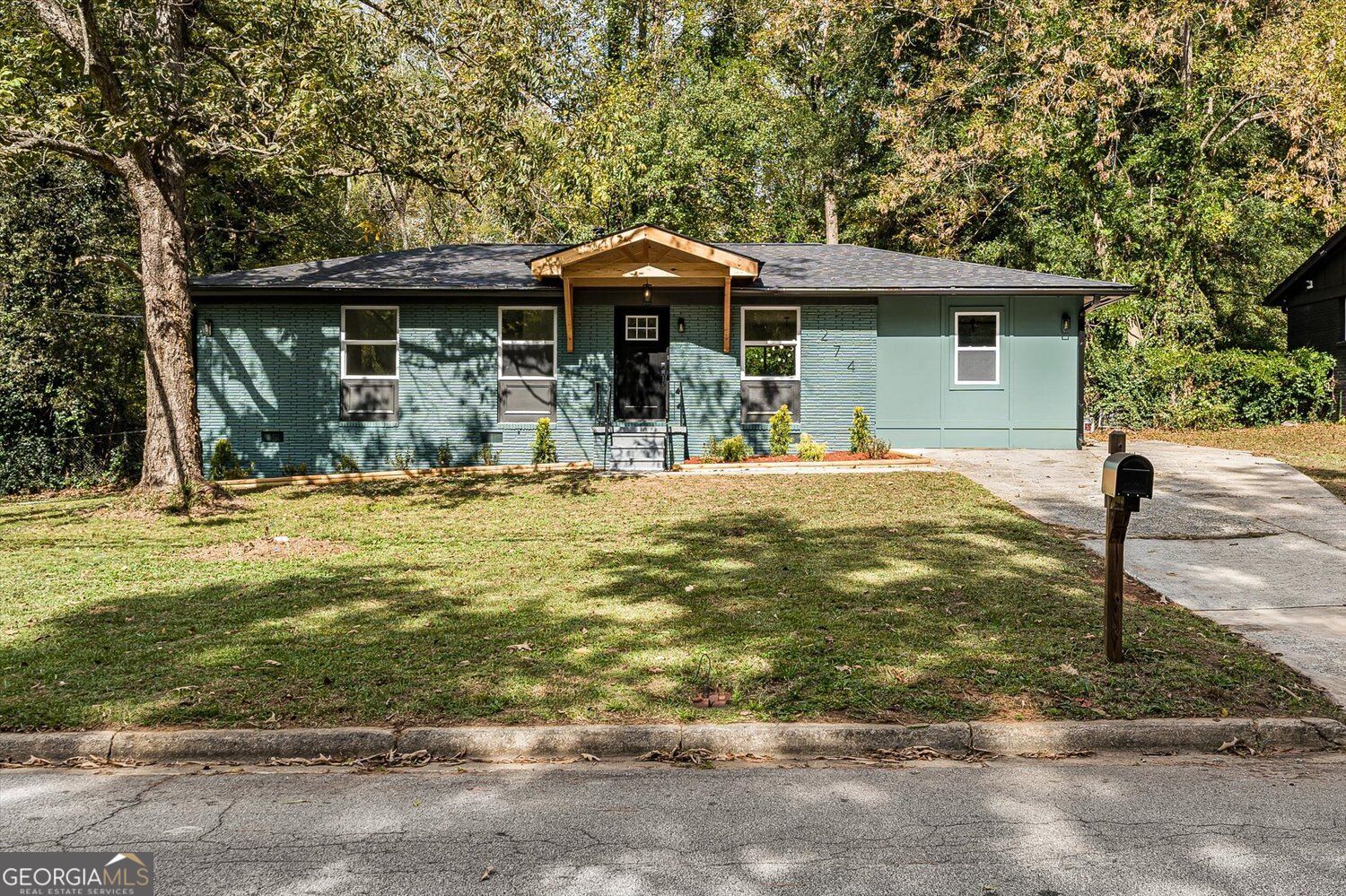 274 Oak Dr SE — photo