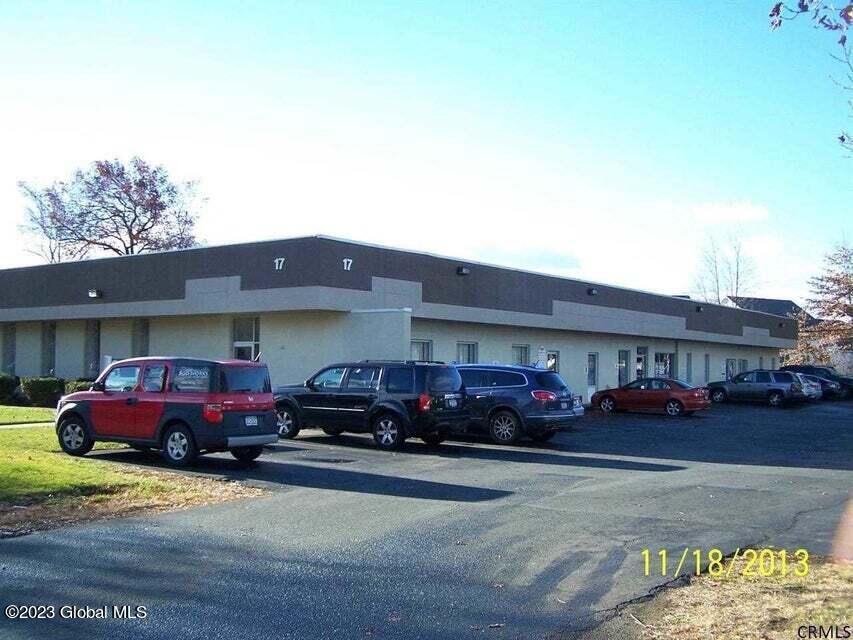 17 Computer Drive East — photo