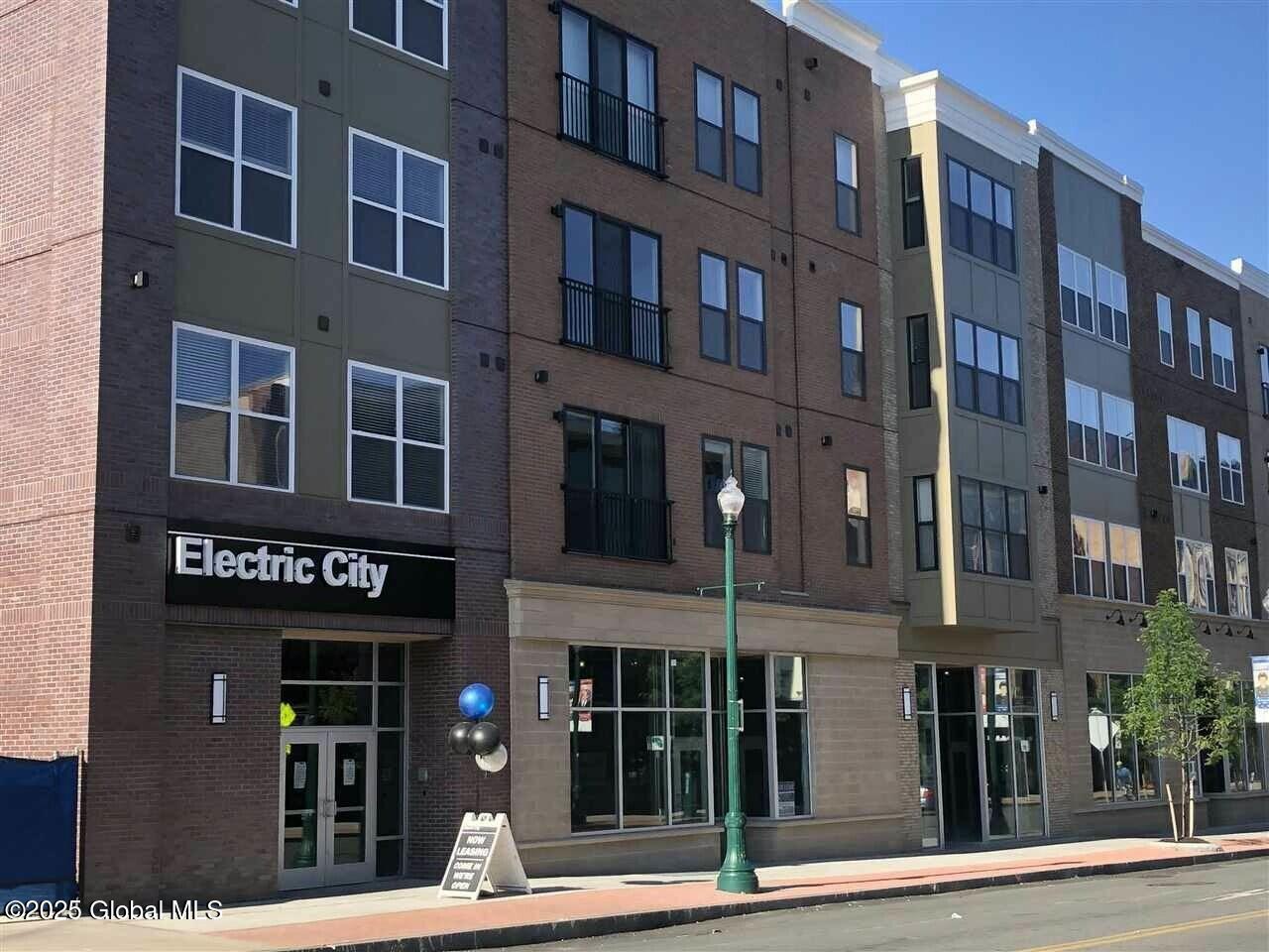 240 State Street, 3 — photo