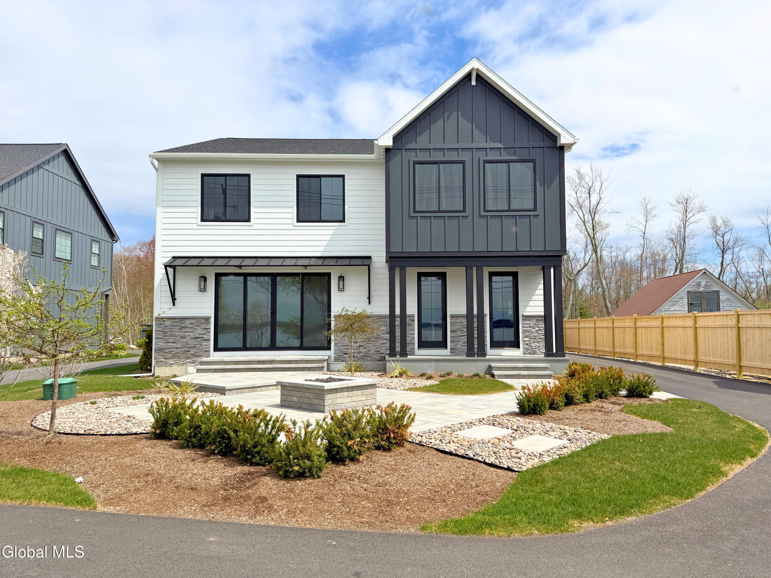1390 Route 9P — photo