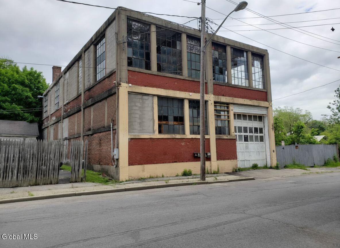 11 Edward Street — photo