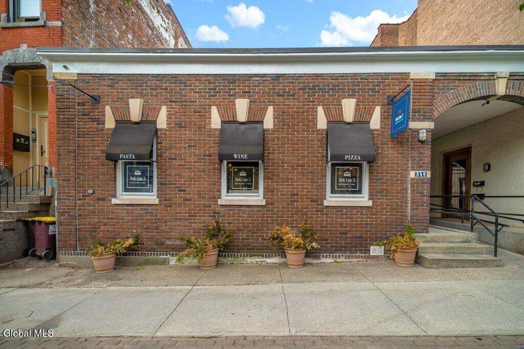 340 Hamilton Street — photo