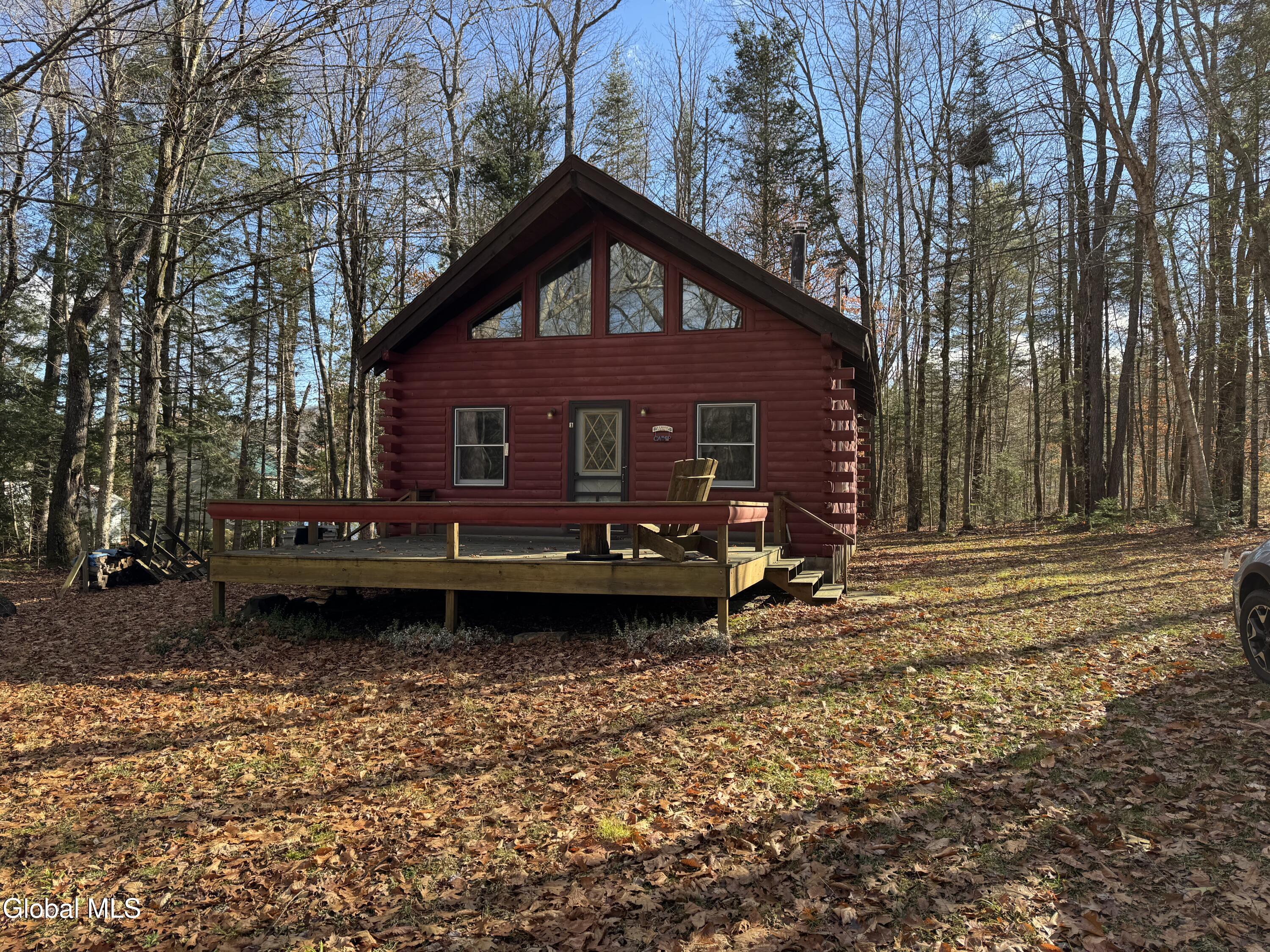 125 W Stoner Lake Road — photo