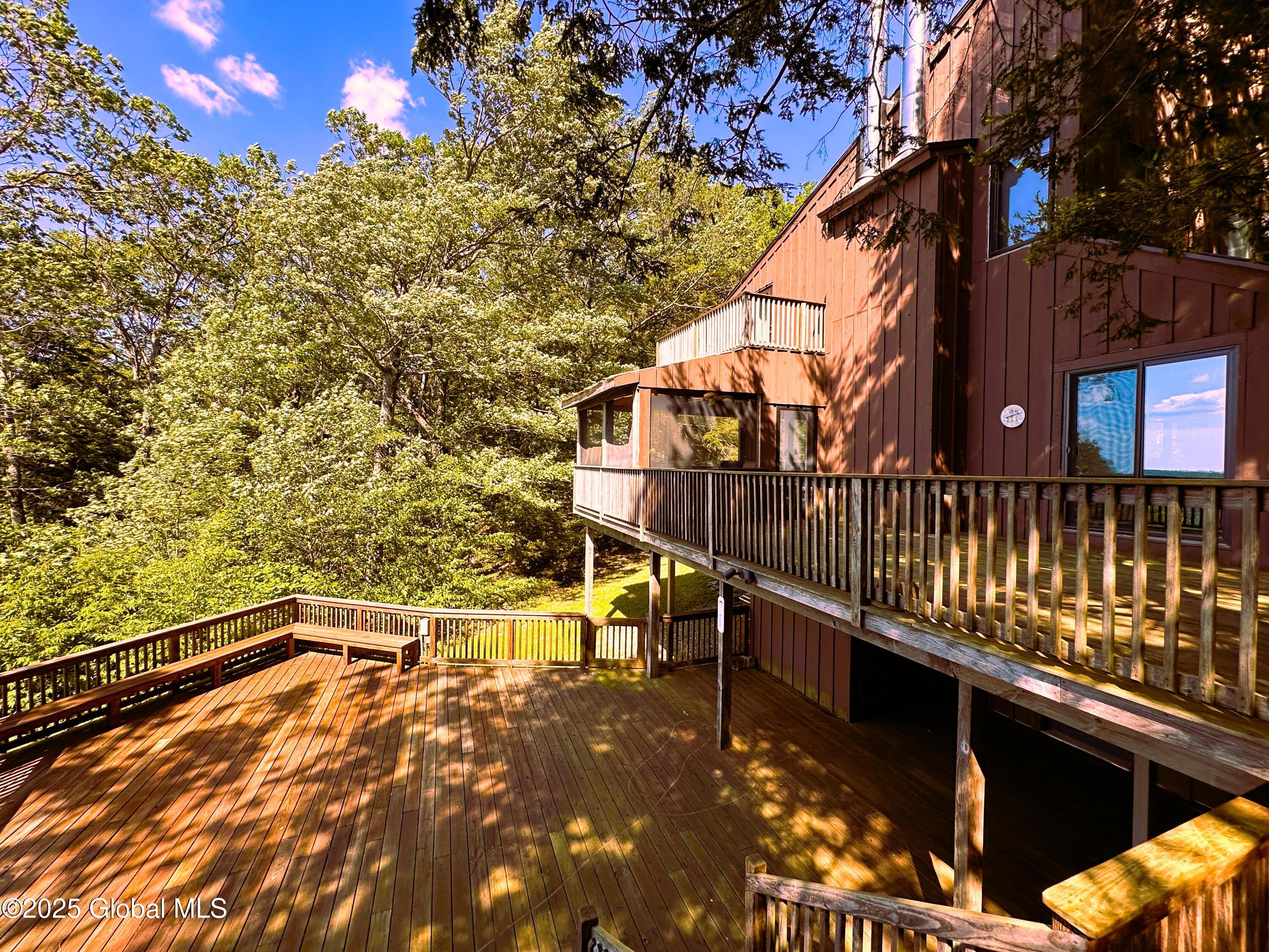 308 Shaker Ridge Drive — photo
