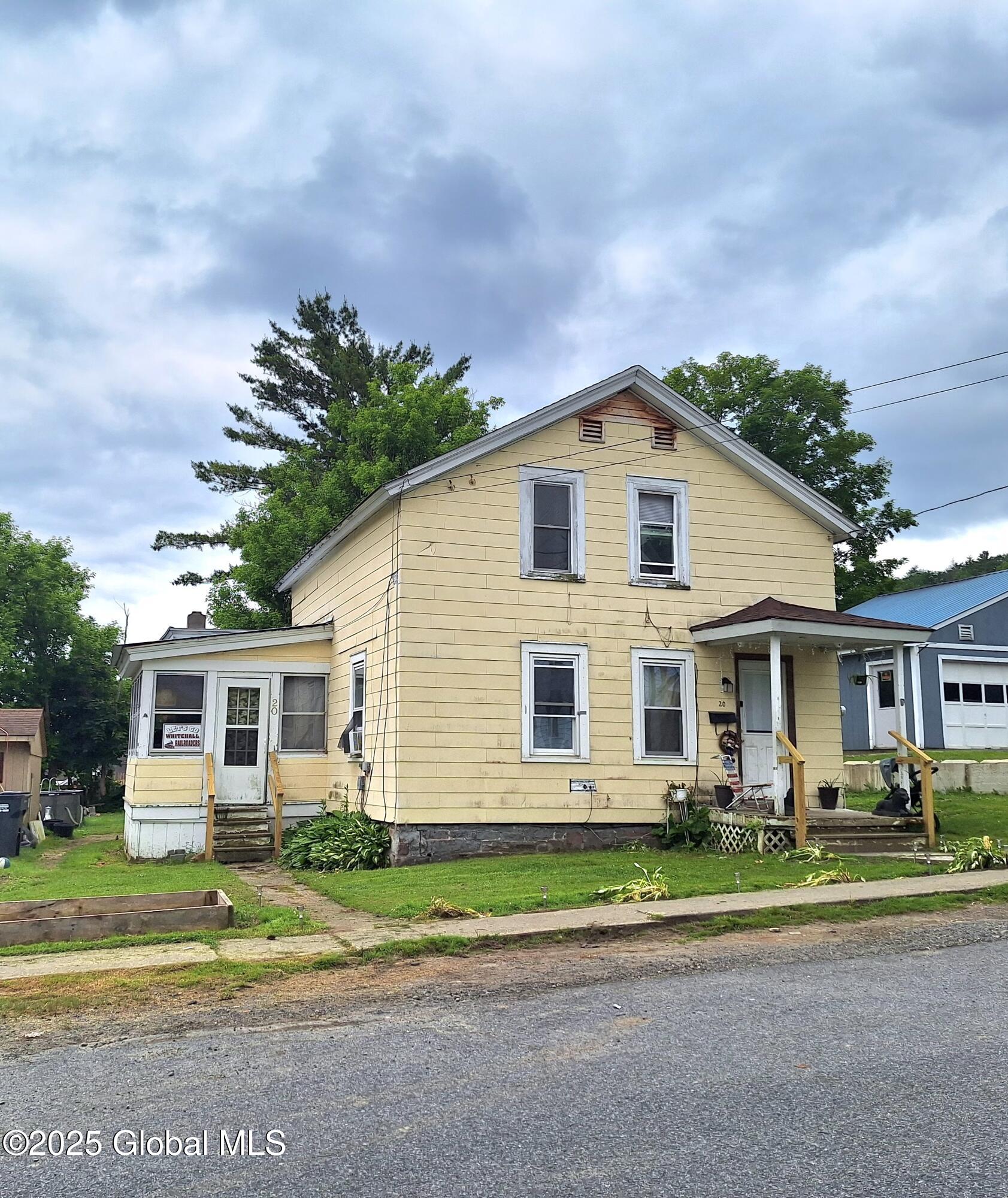 20 Adams Street — photo