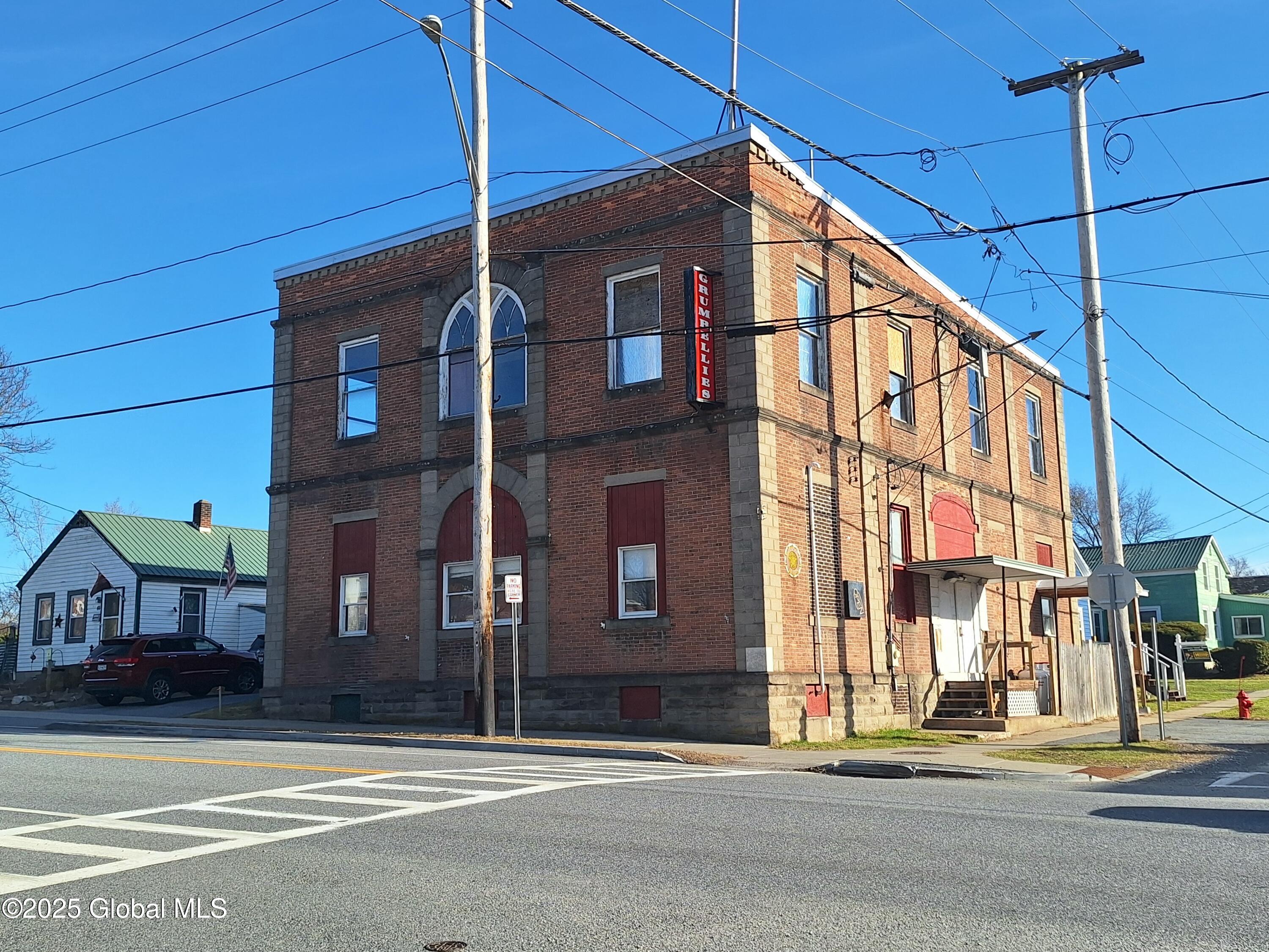 64 Catherine Street — photo