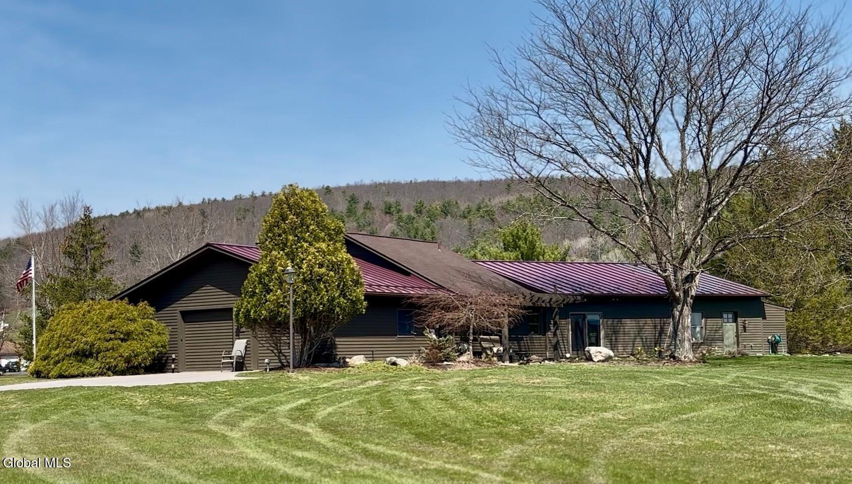 580 Ecker Hollow Road — photo