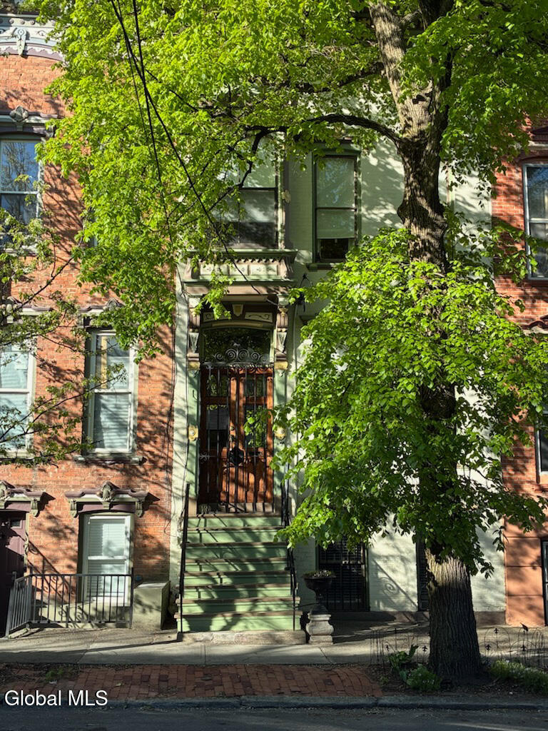 165 Lancaster Street — photo