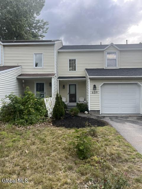 409 Antler Court — photo