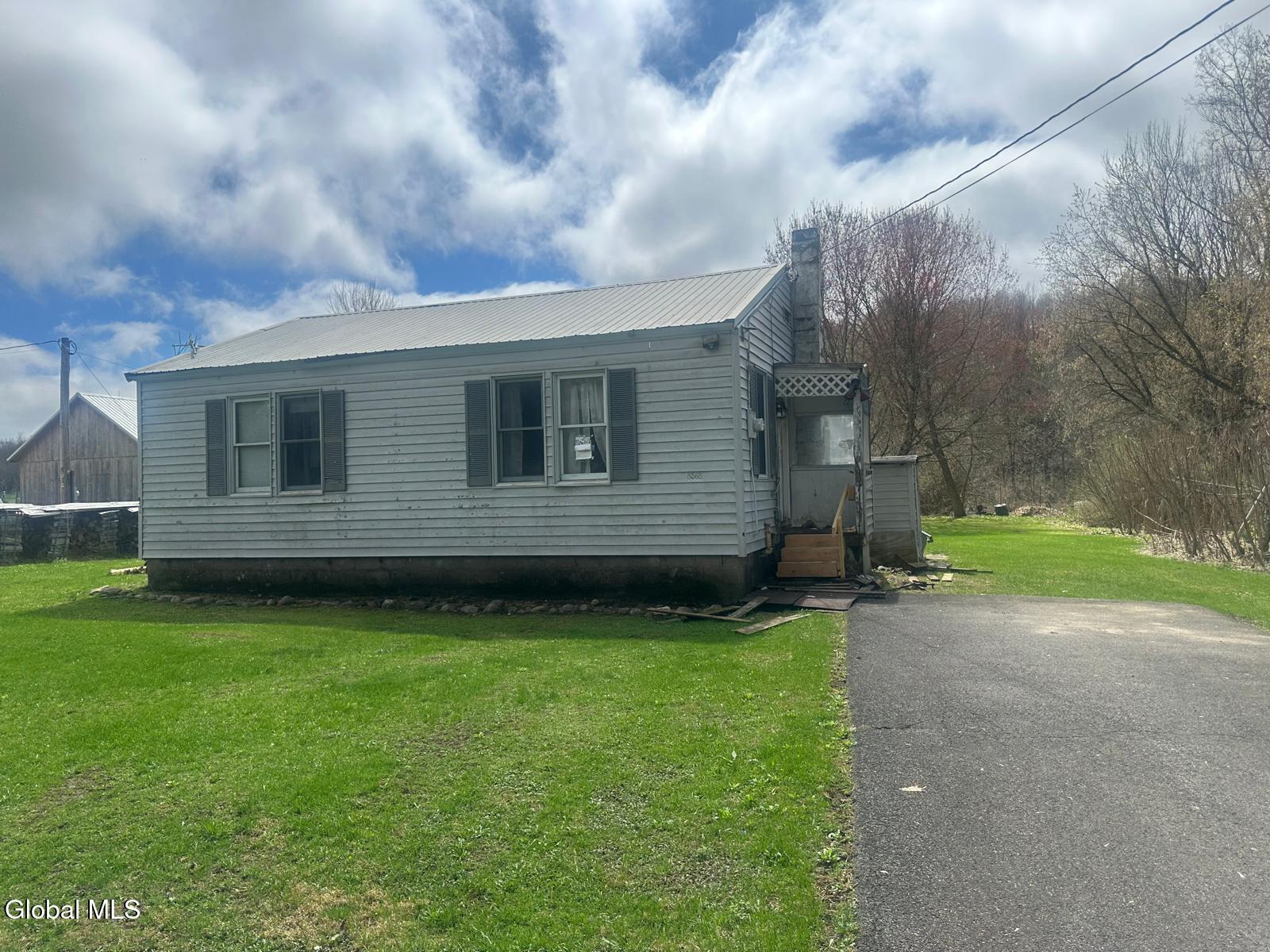8568 Coleman Road — photo