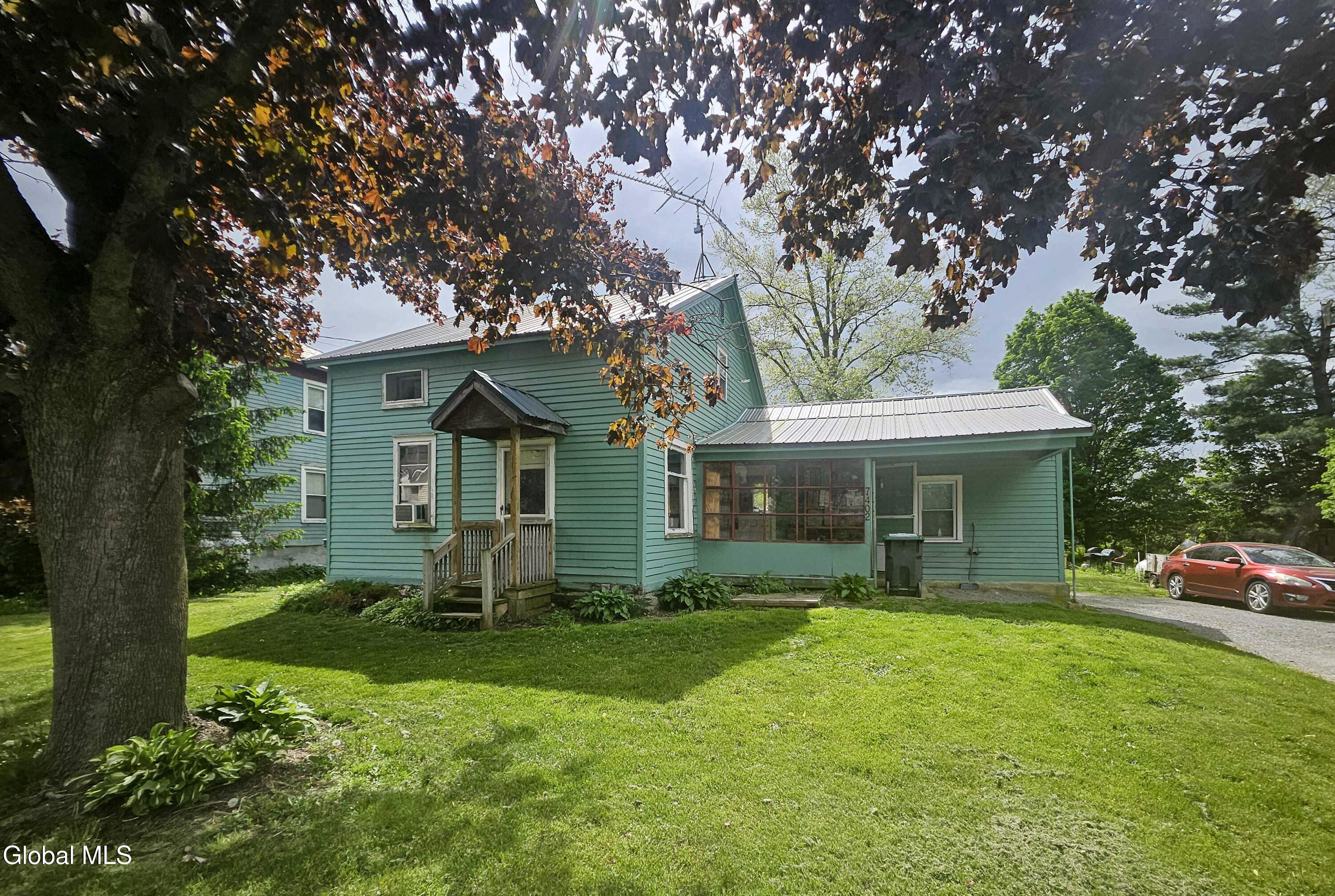 7402 State Highway 10 — photo