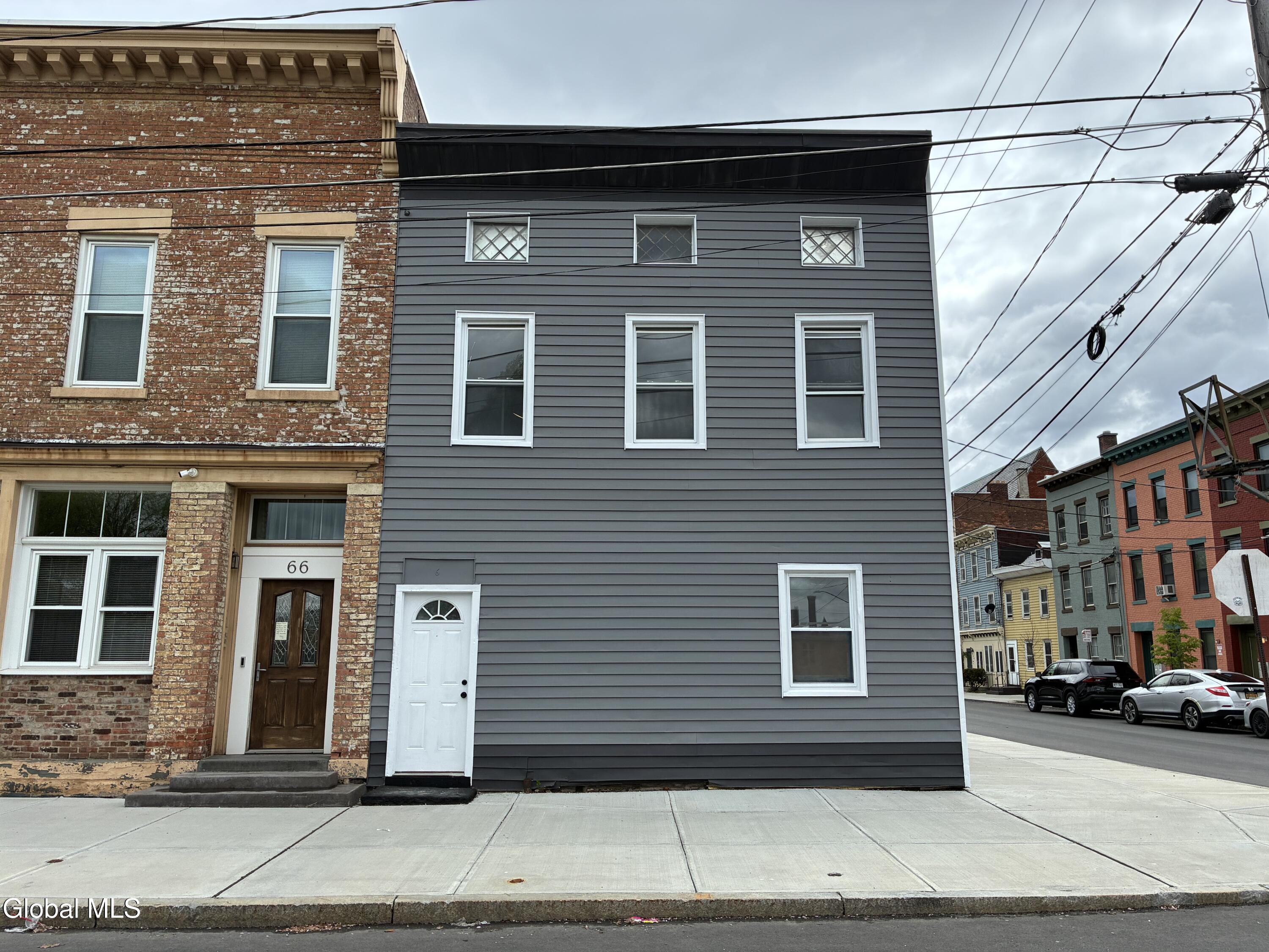 68 Bassett Street — photo