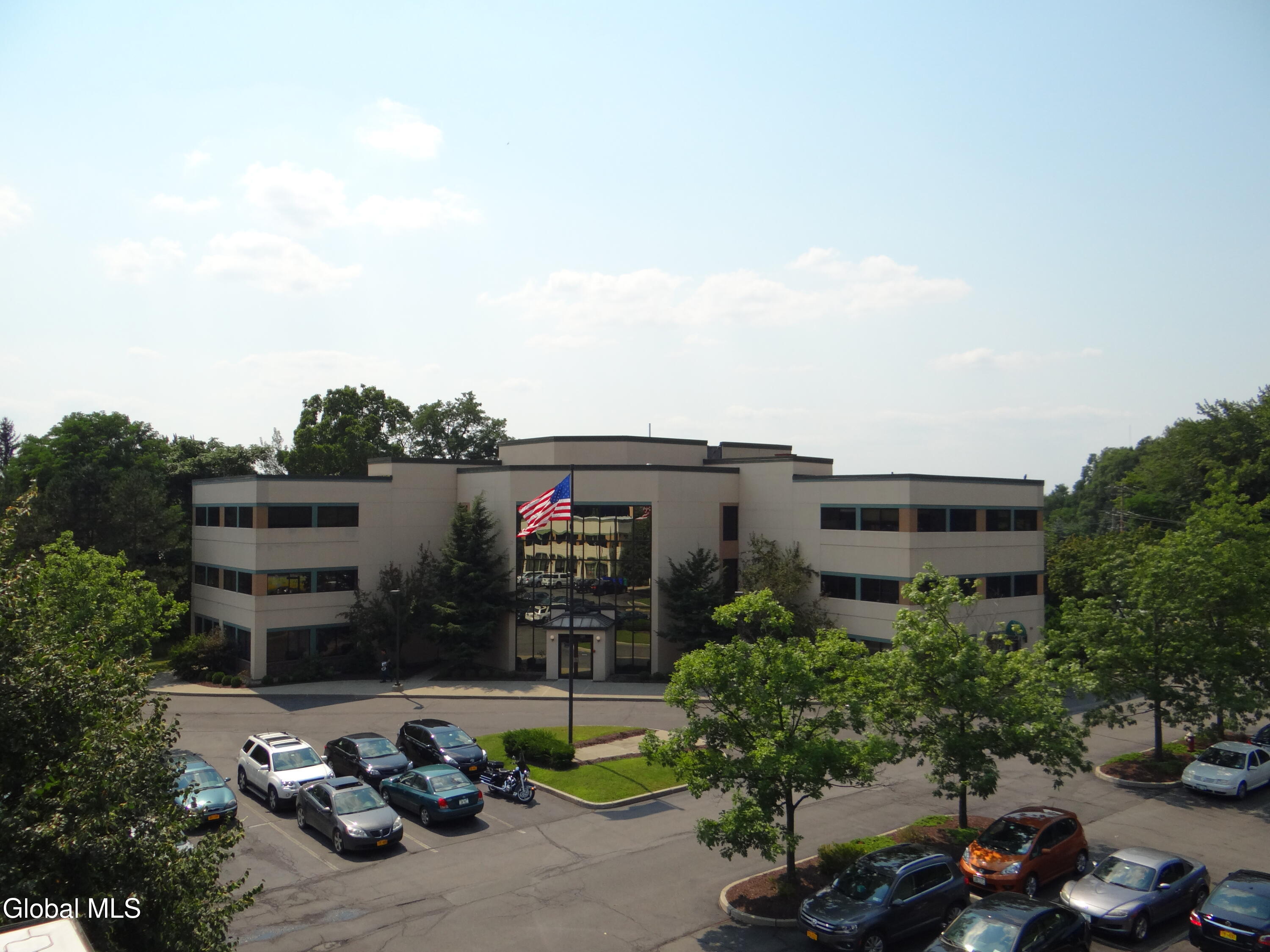 401 New Karner Road, Suite 101 — photo