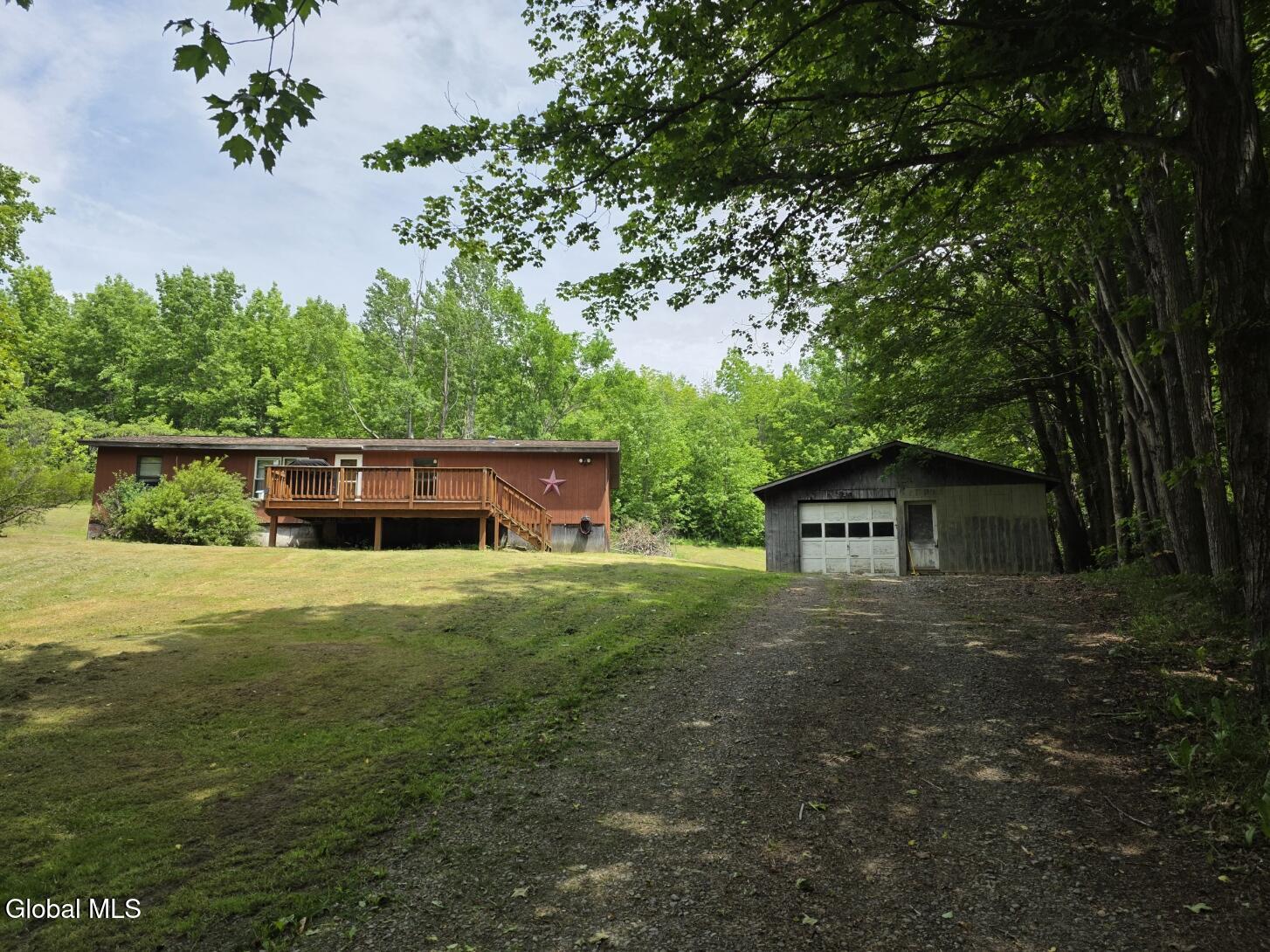 1099 W Hill Road — photo