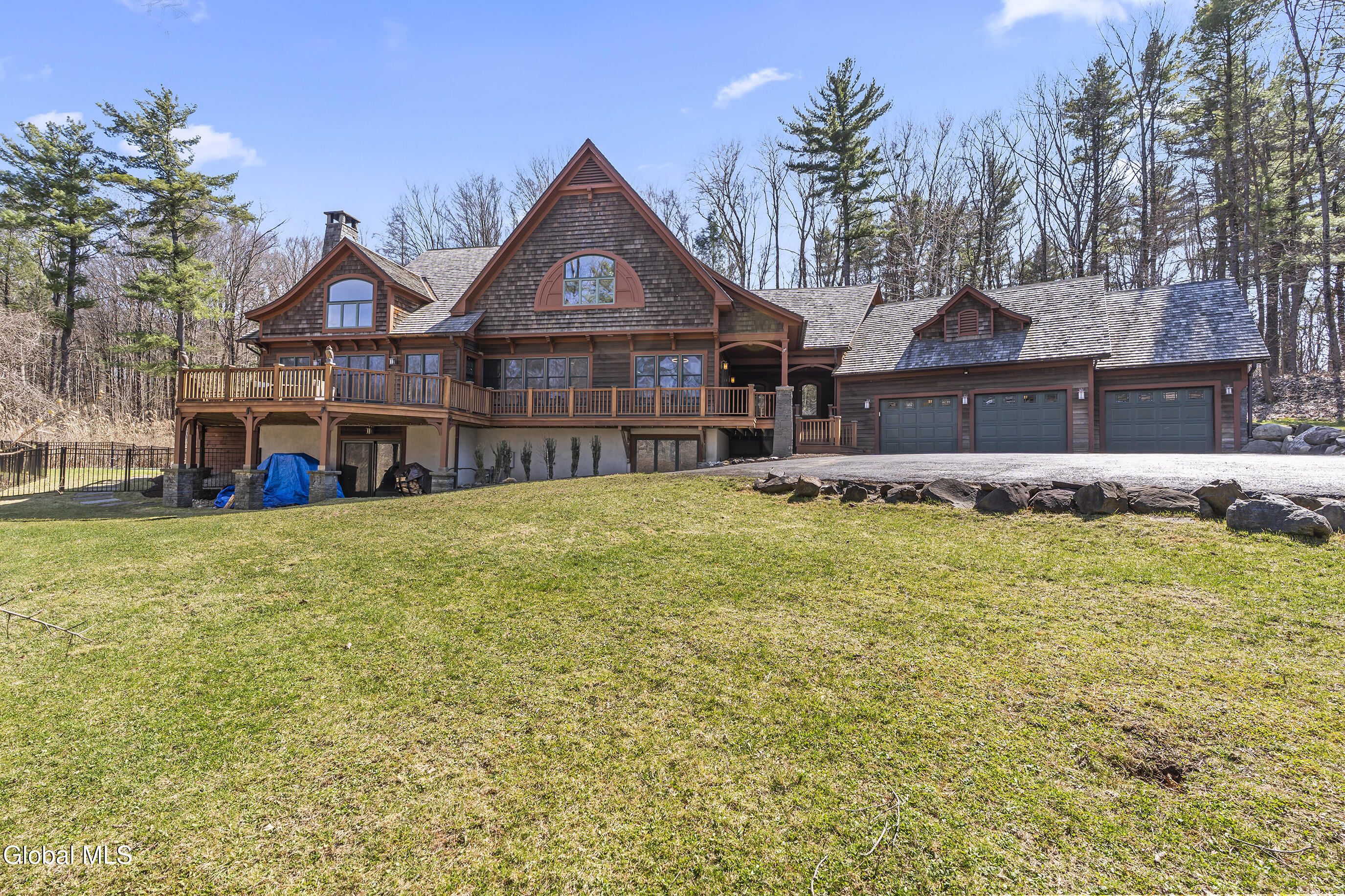 35 Shaker Bay Road — photo