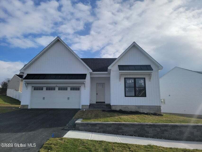 37 Sally Street — photo