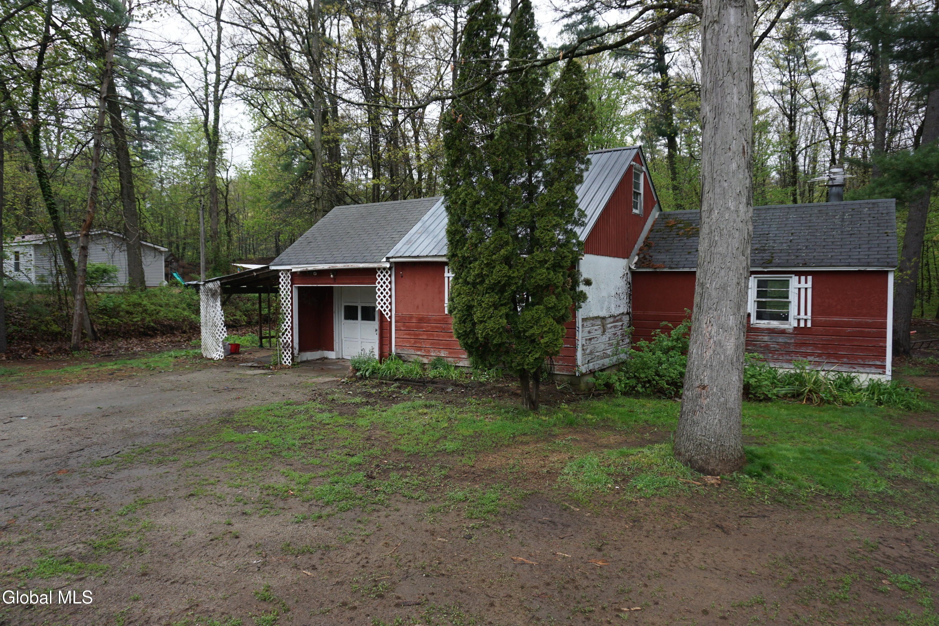 8 Scout Road — photo