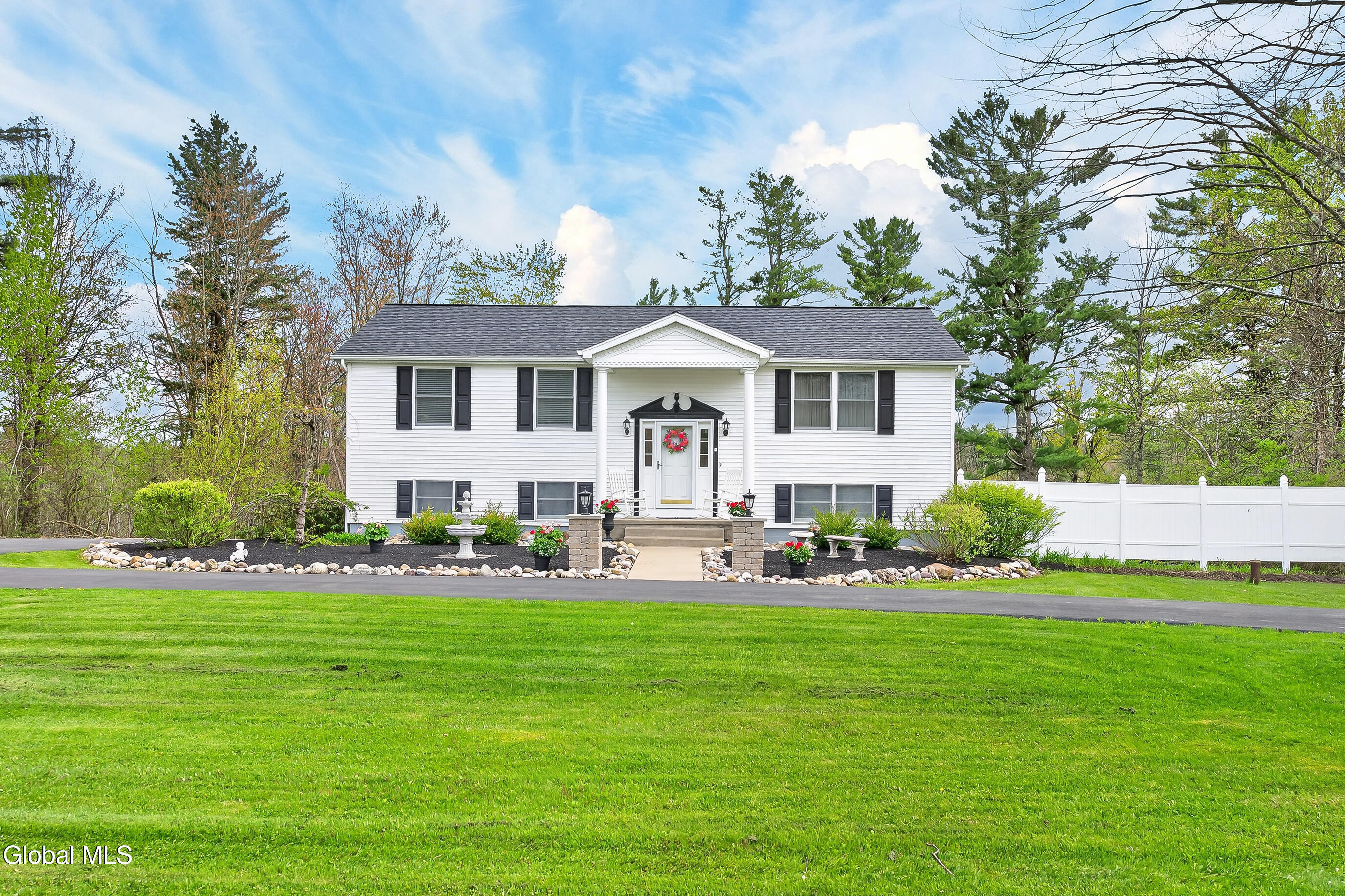 7283 Skyline Drive — photo