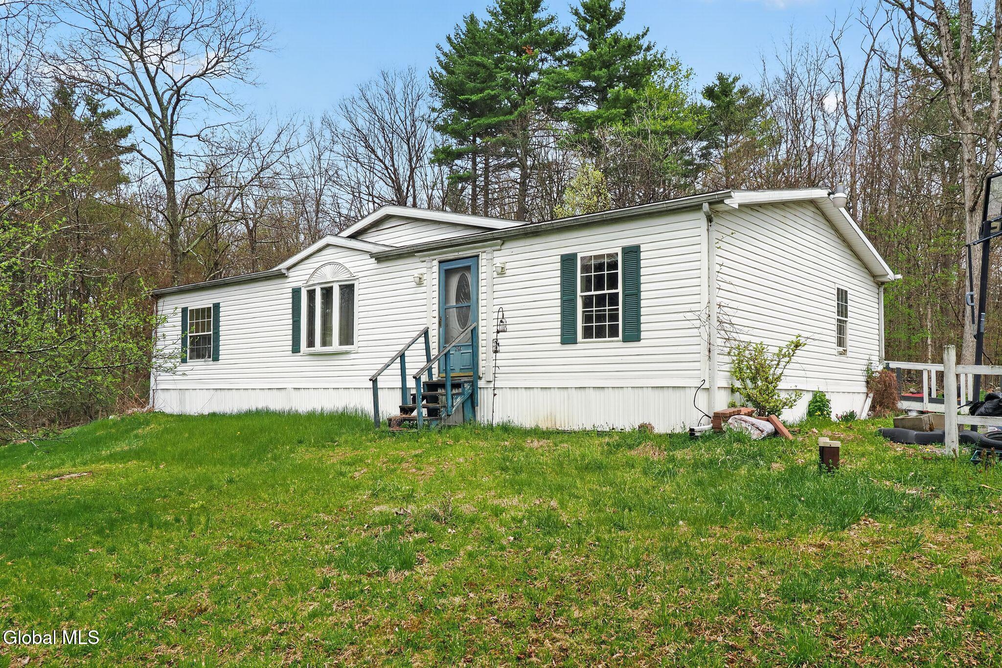 258 Tsatsawassa Lake Road — photo