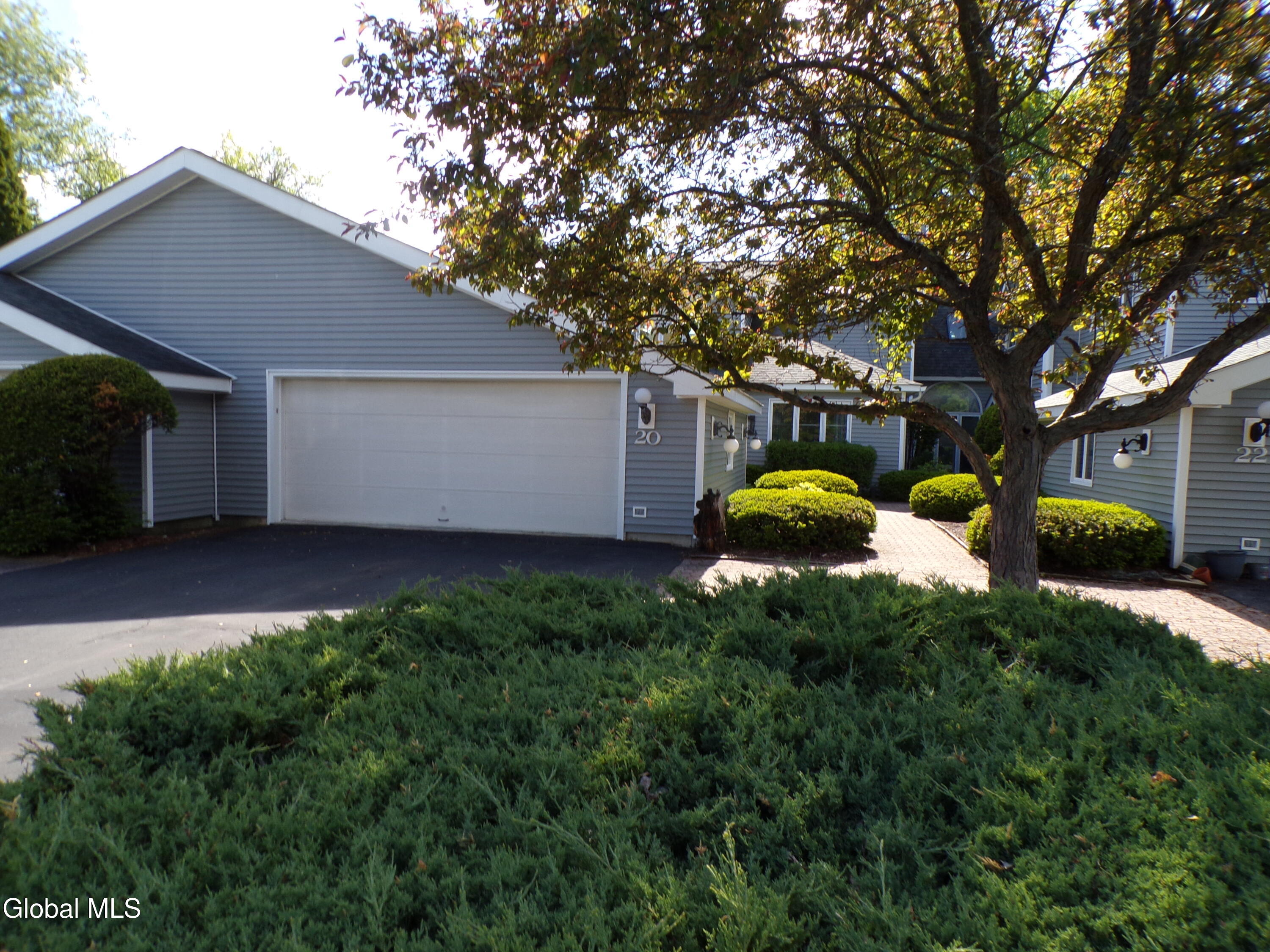20 Westwood Drive — photo