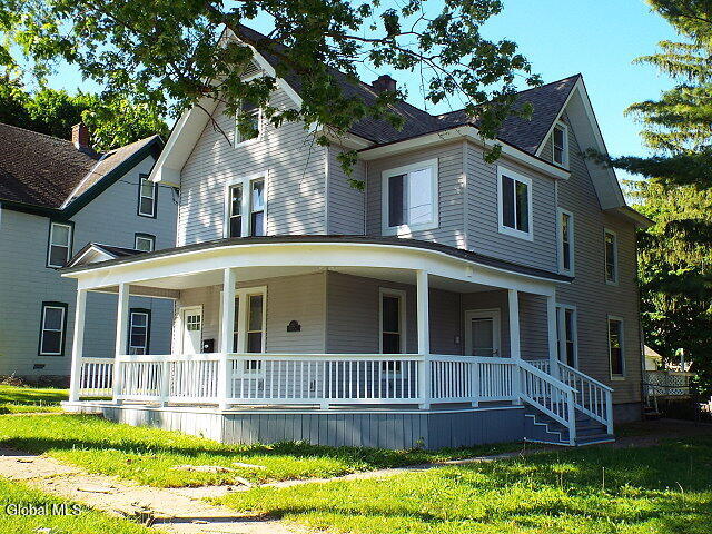 105 Burton Street — photo
