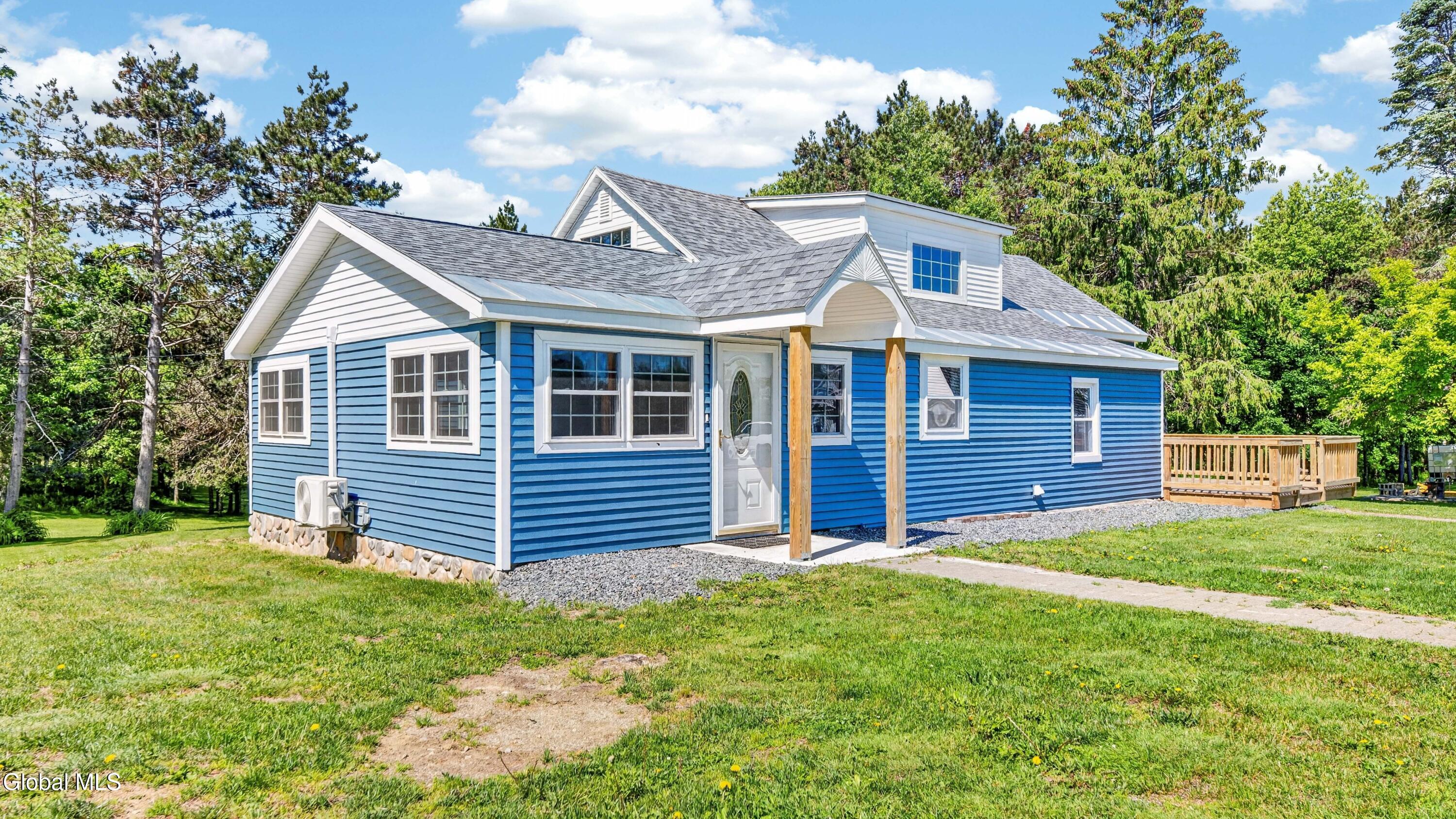 851 County Highway 106 — photo
