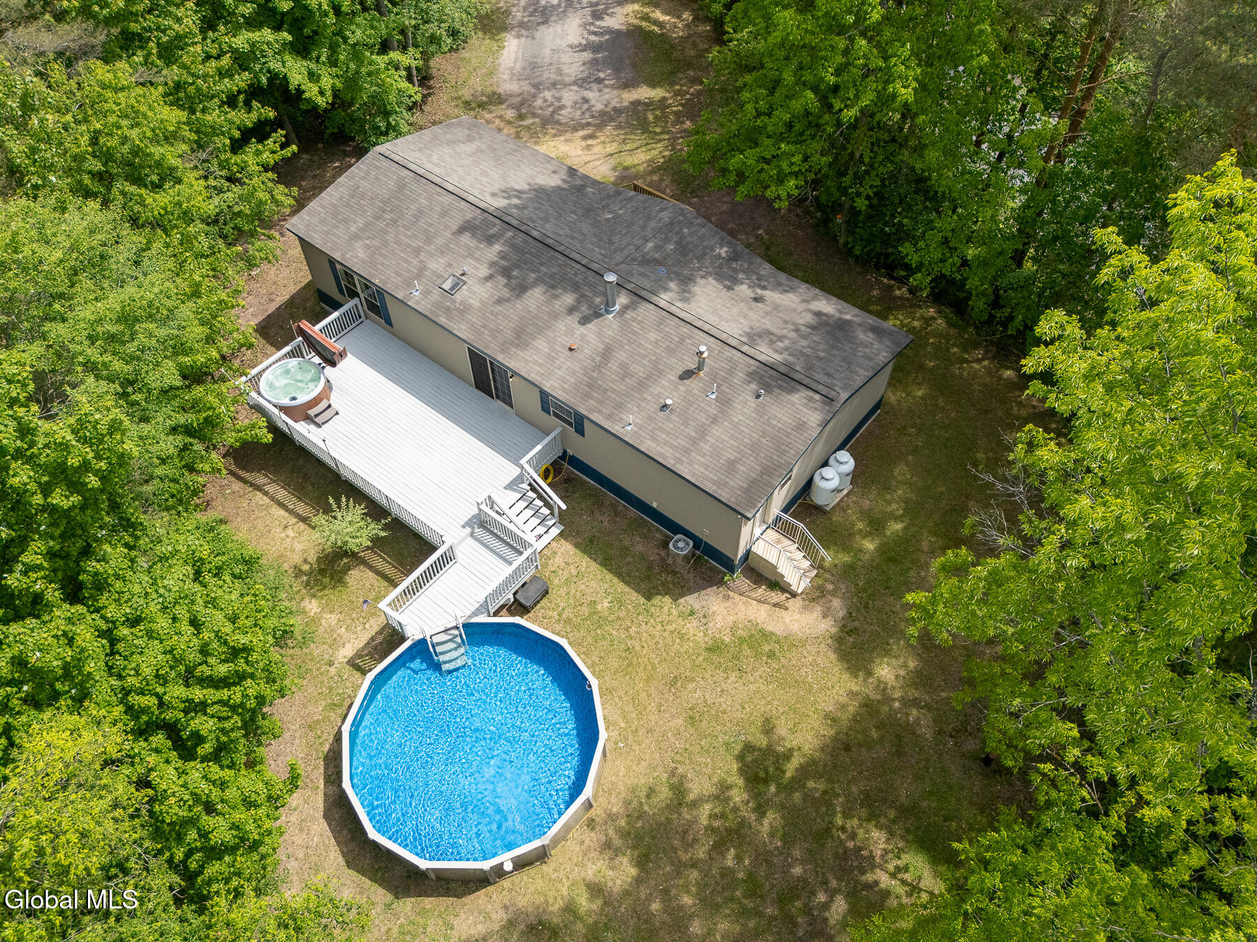 99 Glen Acres Road — photo