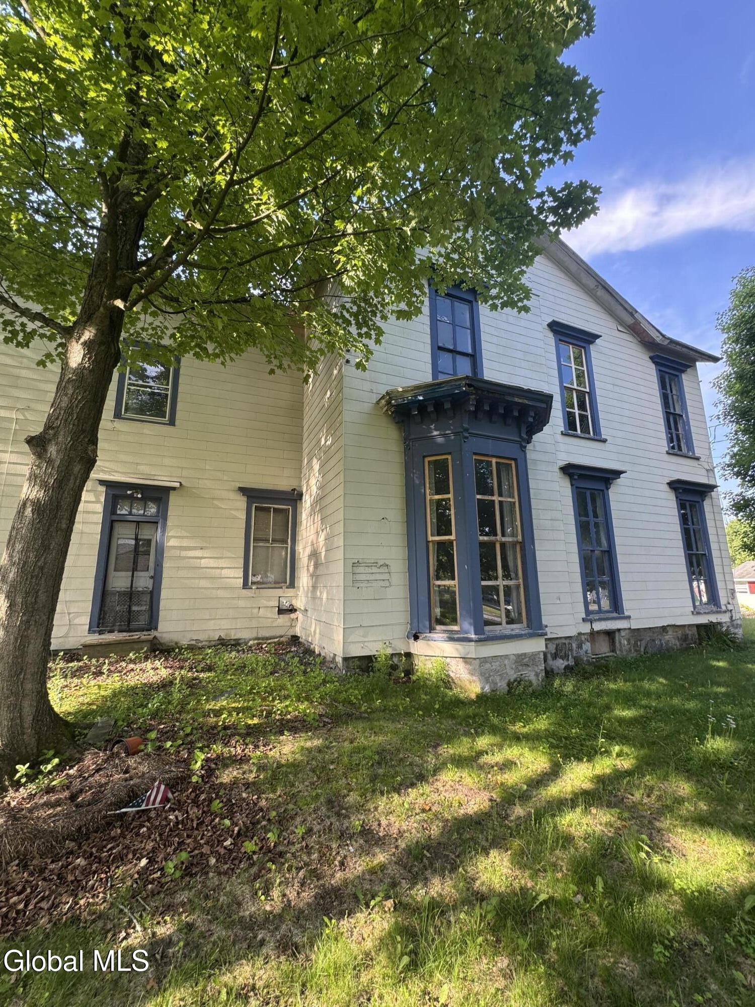 1 Griffin Avenue — photo