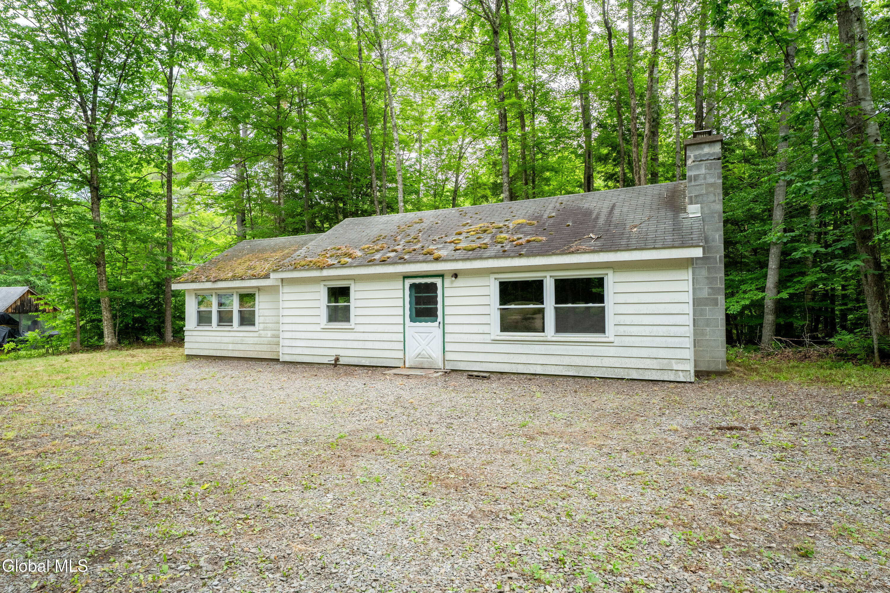 978 W Mountain Co Rt 10 — photo